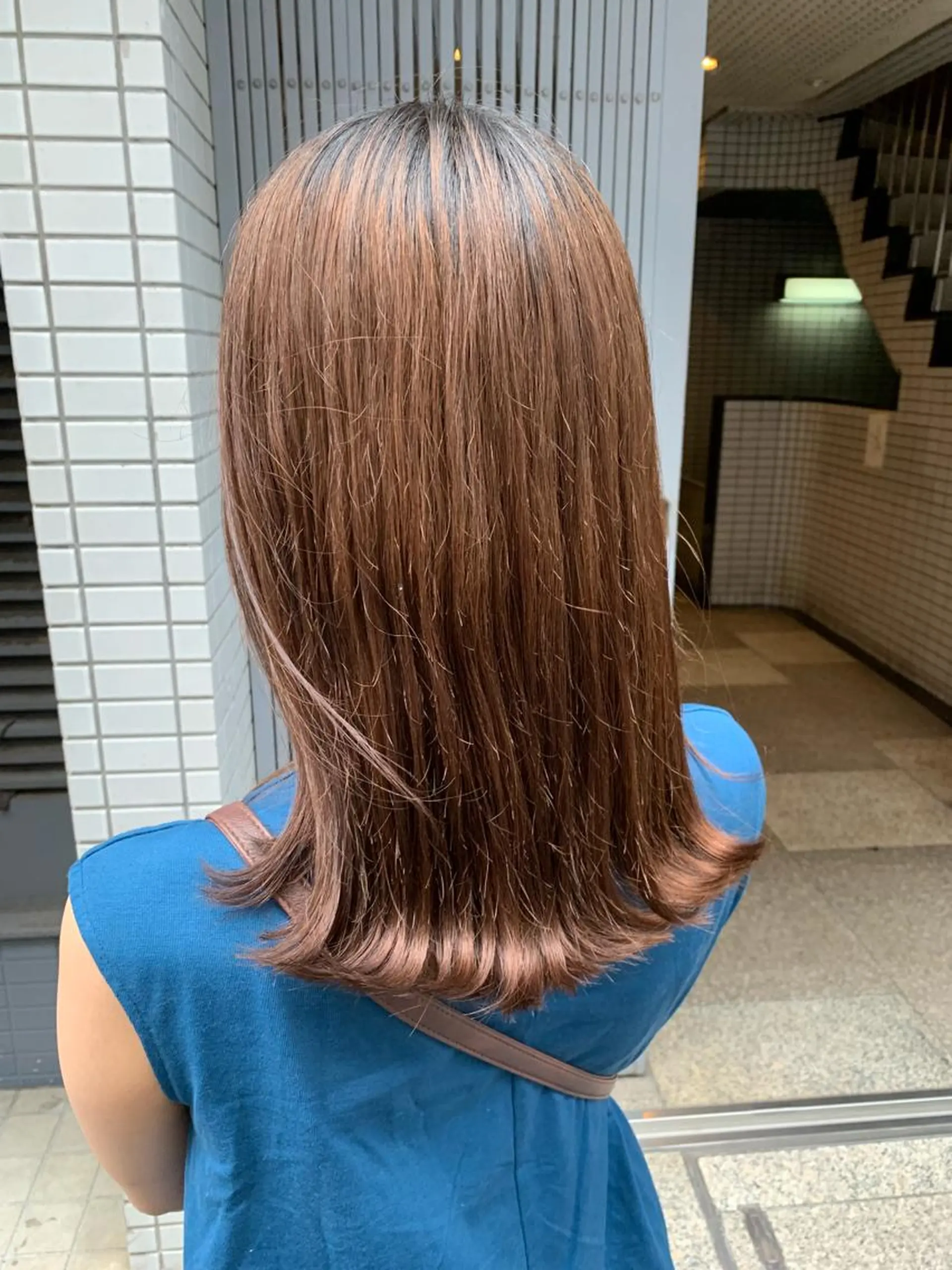 セミロング 🫧透明感カラー/ ボブ/小笠原汐海🪽のヘアスタイル