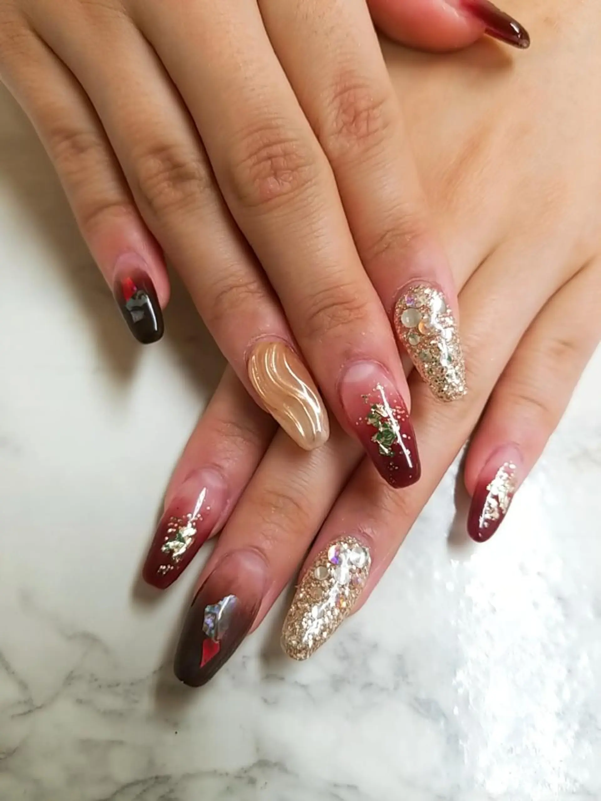 ネイル アートネイル ジェルネイル 持ち込み ニュアンスネイル パラジェル 河野ちえ (雑誌掲載サロン)のネイルデザイン