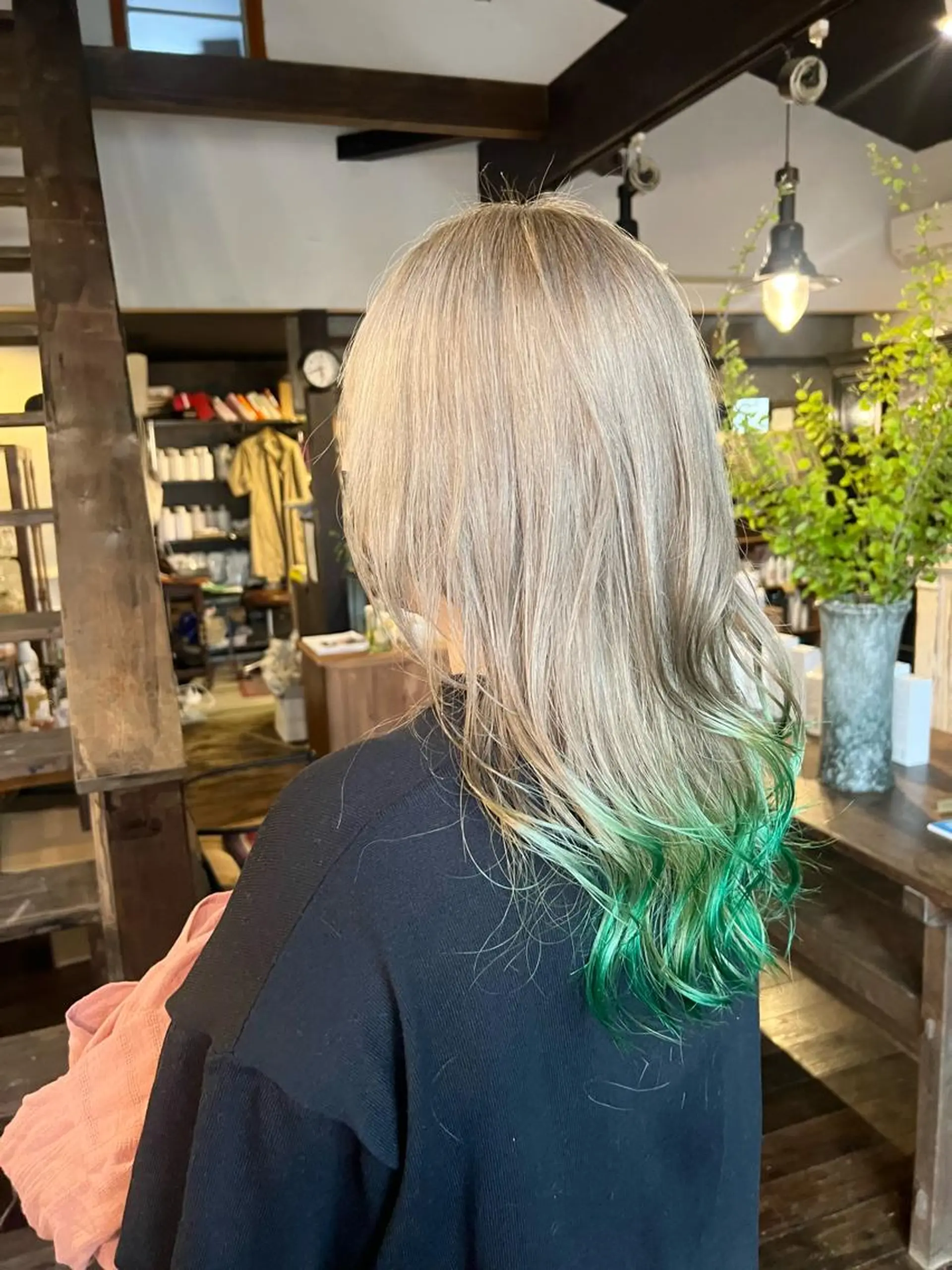 ロング 🩵小野 えりか🩷のヘアスタイル