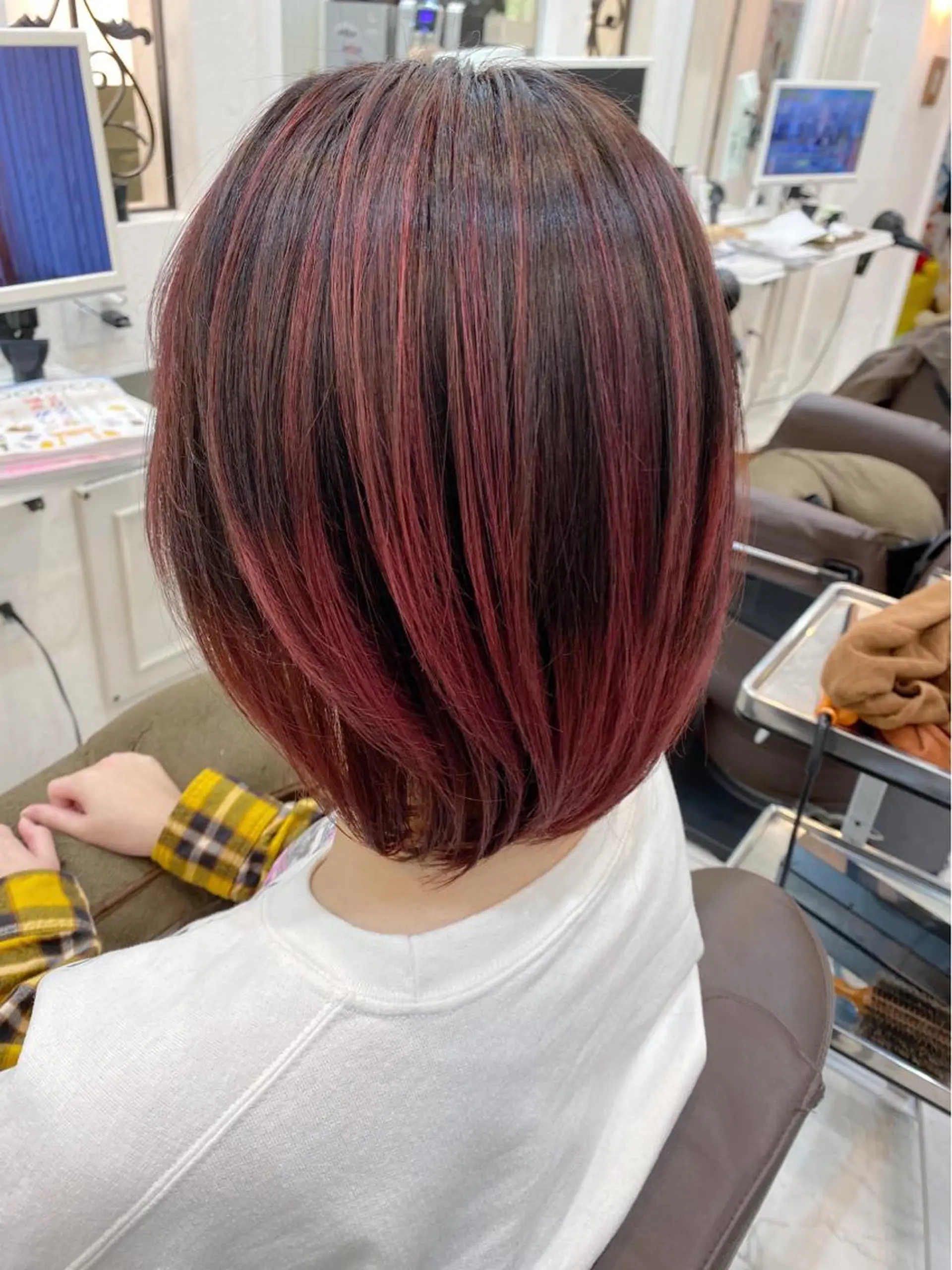 ミディアム カラー カット ヘアカラー トリートメント shanti 渡辺新也✂️のヘアスタイル