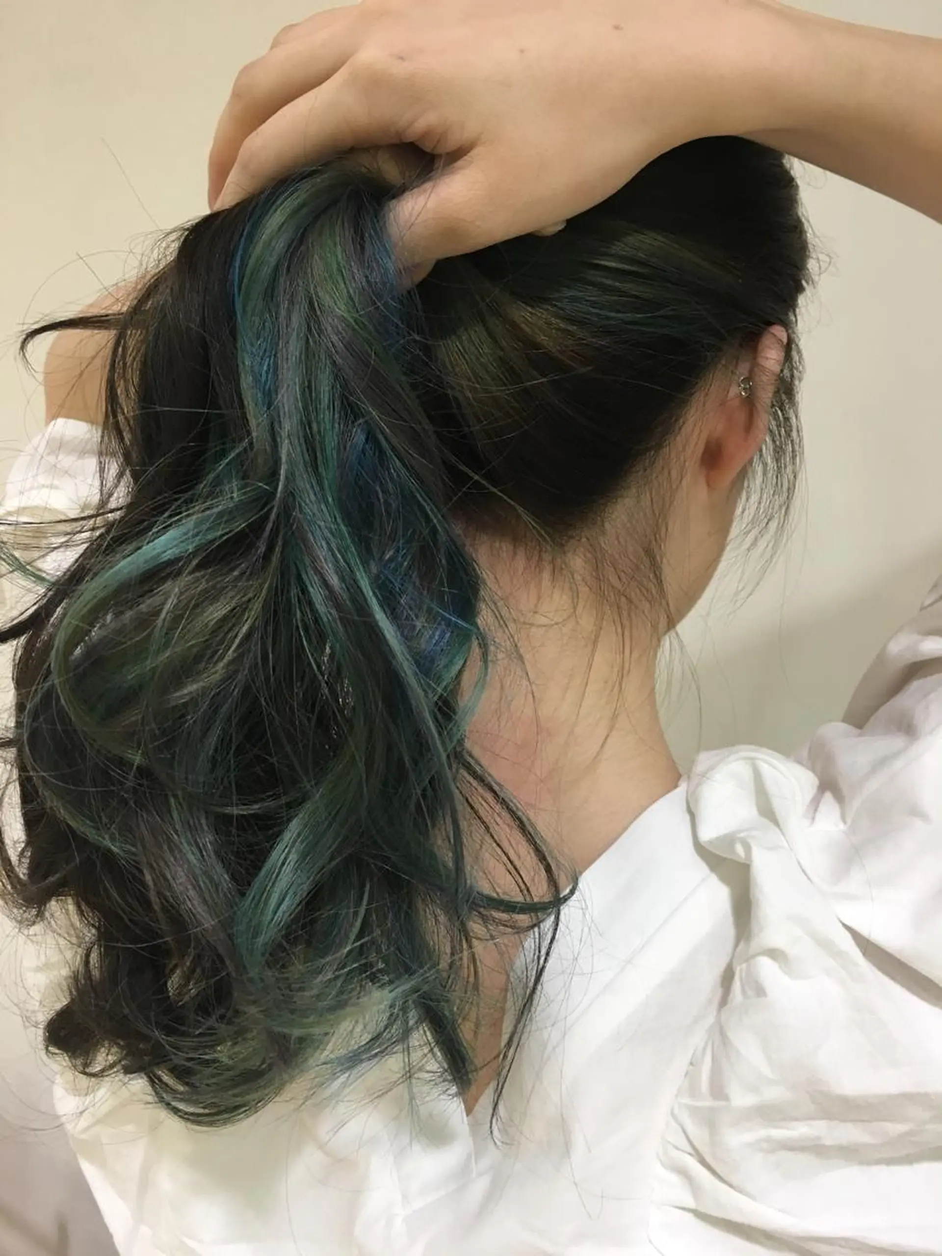 セミロング カラー ヘアアレンジ ユニコーンカラー きむえり/髪質改善 /うねり広がり改善のヘアスタイル