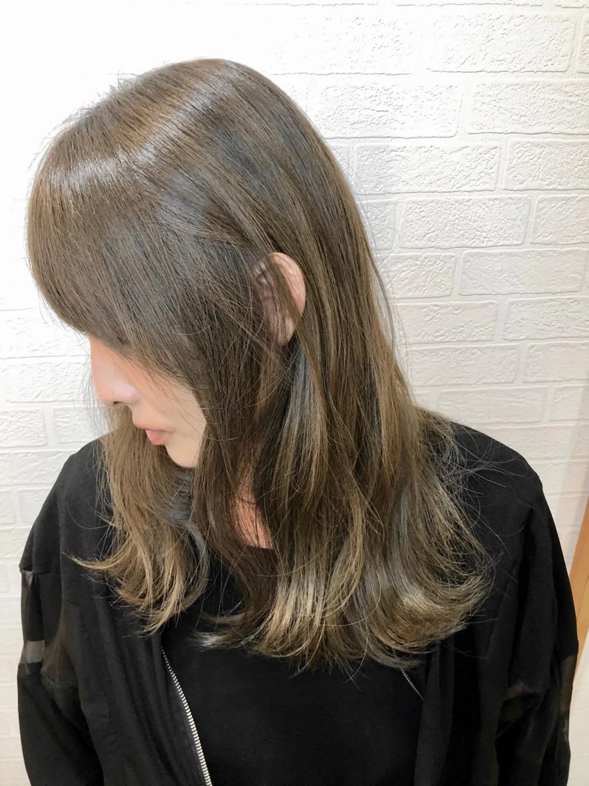 ミディアム ヘアカラー トリートメント THREE 関根大のヘアスタイル