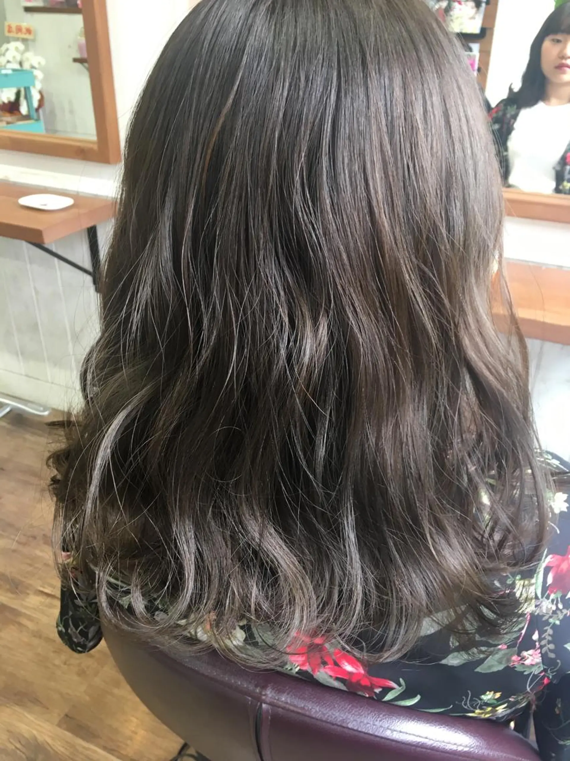 カラー ブリーチ毛縮毛矯正 👑山口のヘアスタイル