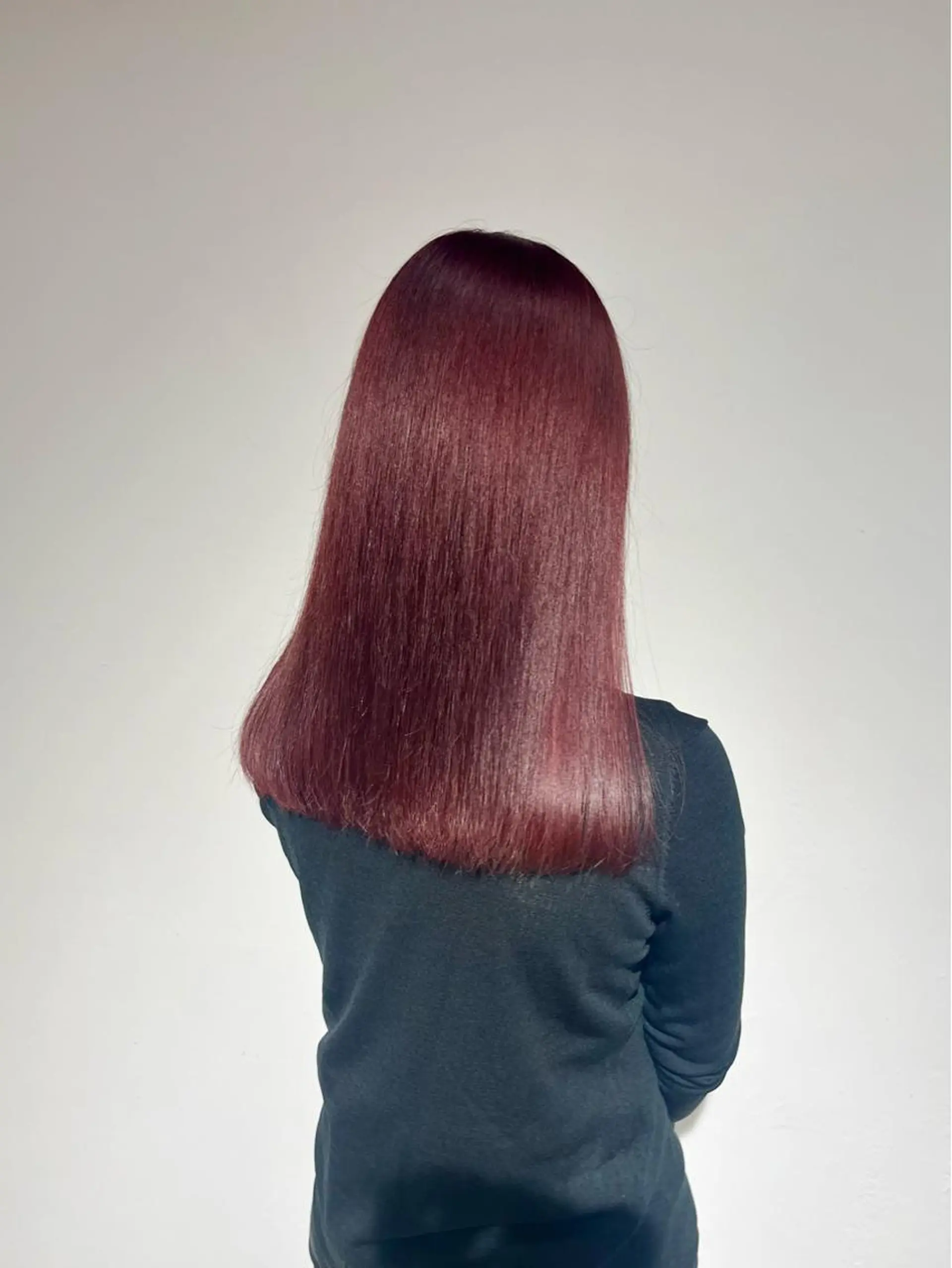 セミロング allum SAKURAのヘアスタイル