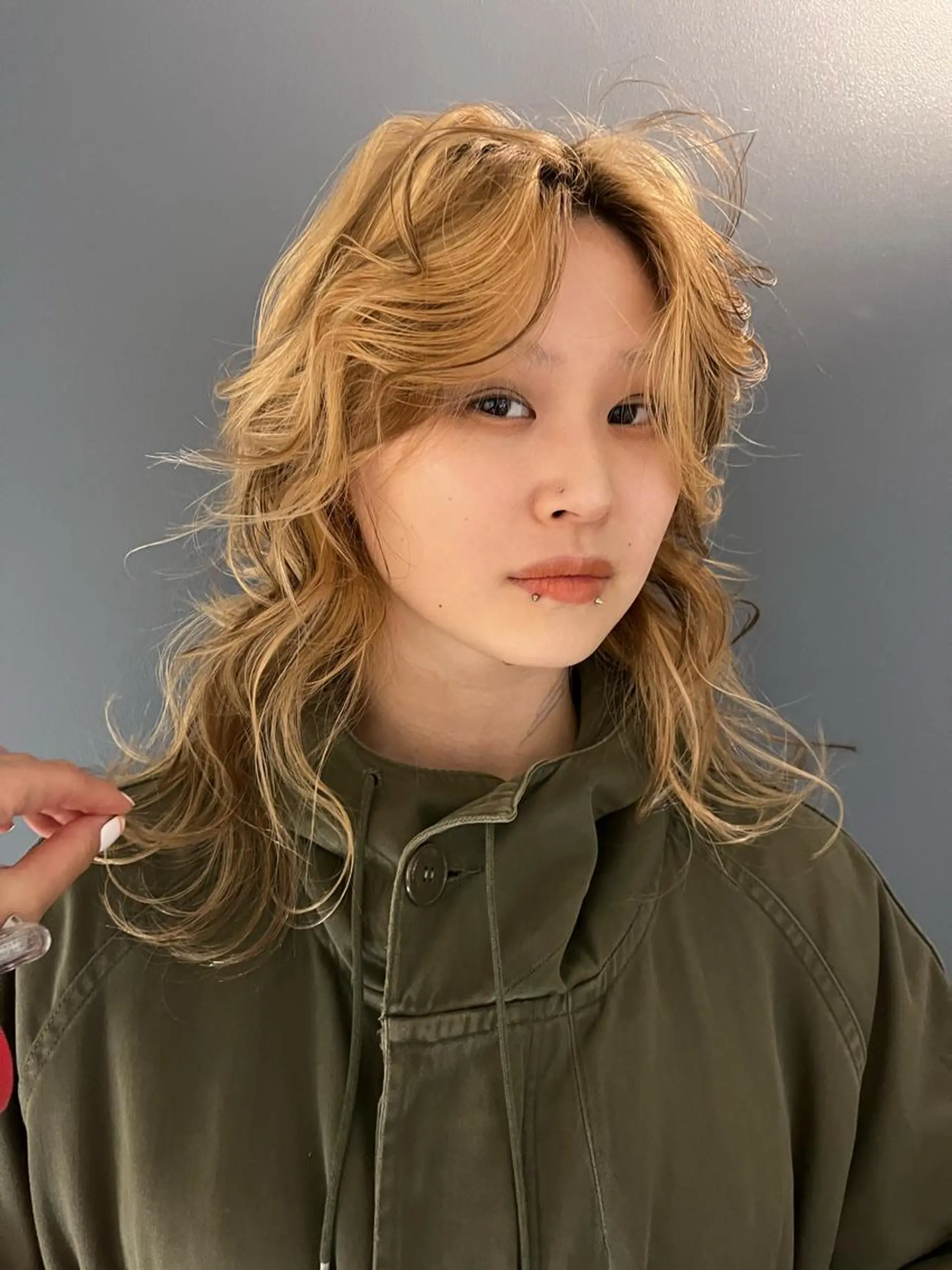 セミロング カラー ヘアアレンジ デザインカラー 原宿/キシタのヘアスタイル