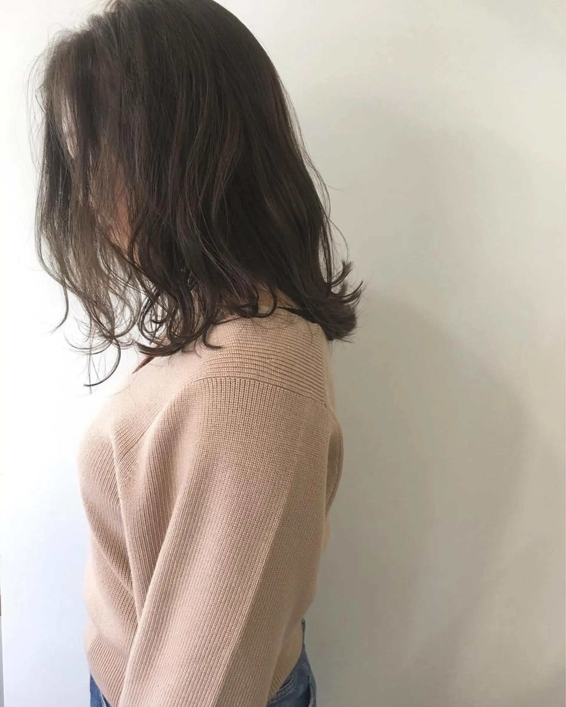 ミディアム アッシュ 透明感/レイヤー🎀 春カラー/エリコ🌈のヘアスタイル