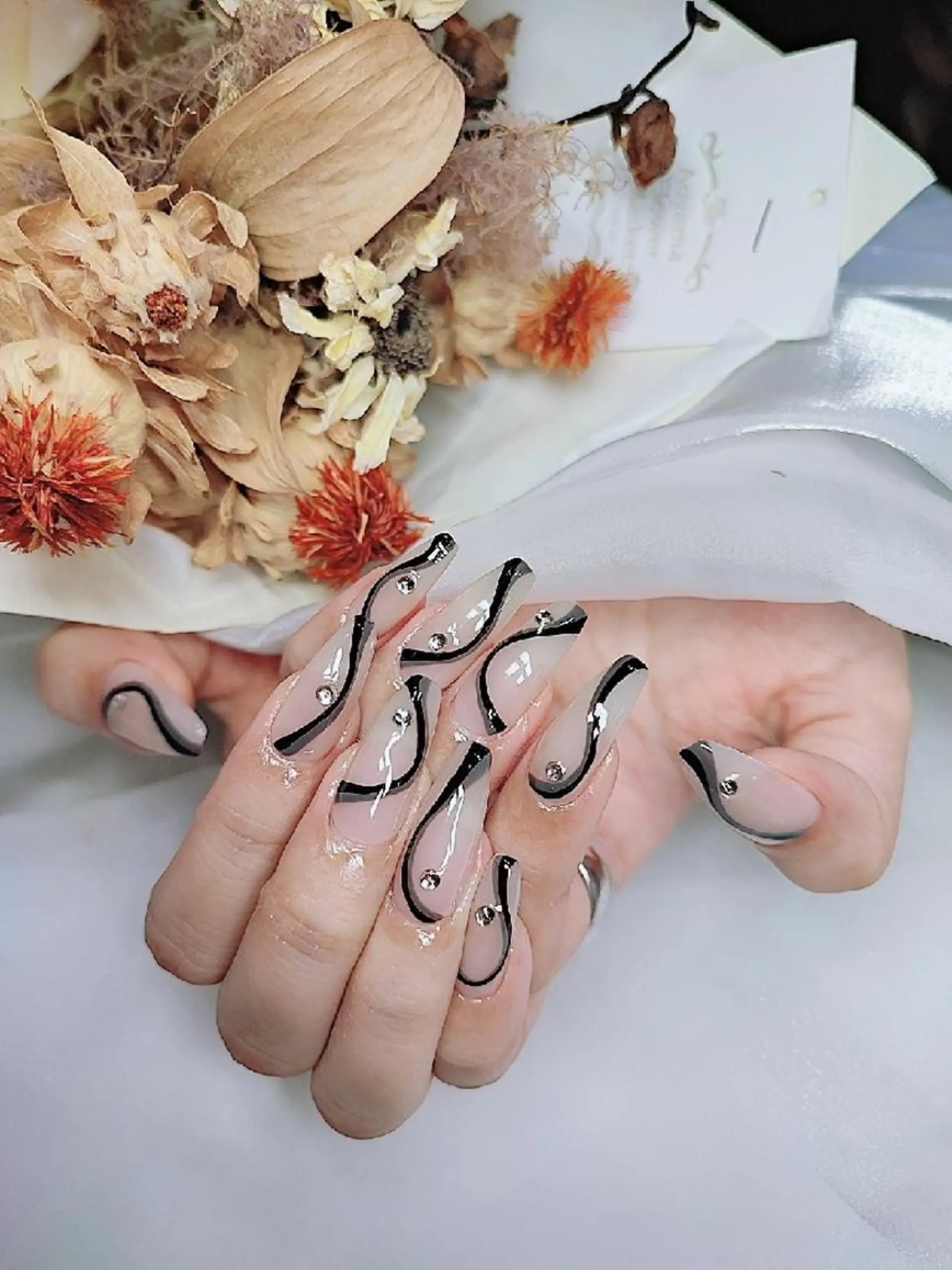 ネイル 森 ネイルサロンのネイルデザイン