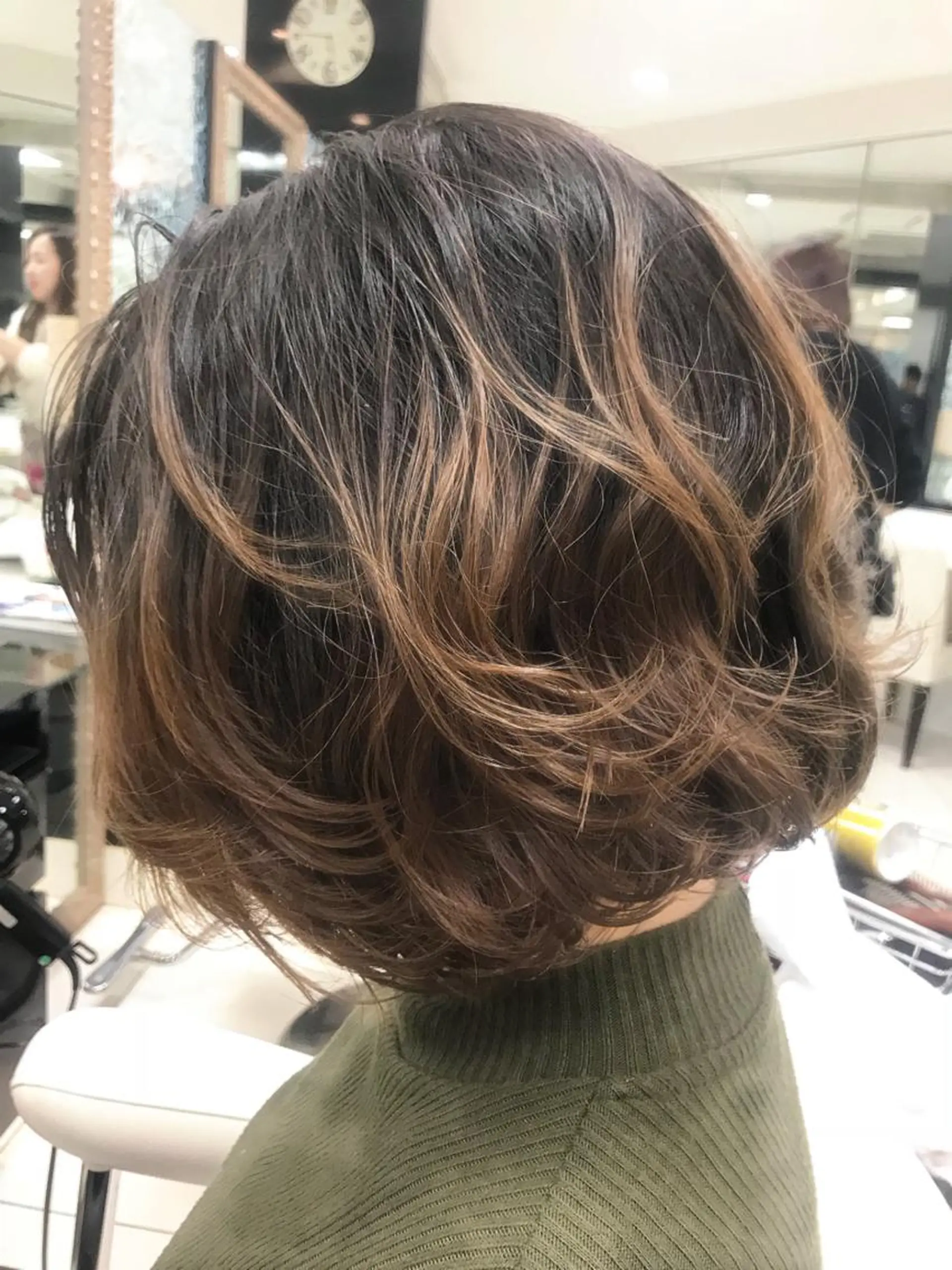 パーマ 米良 志織のヘアスタイル