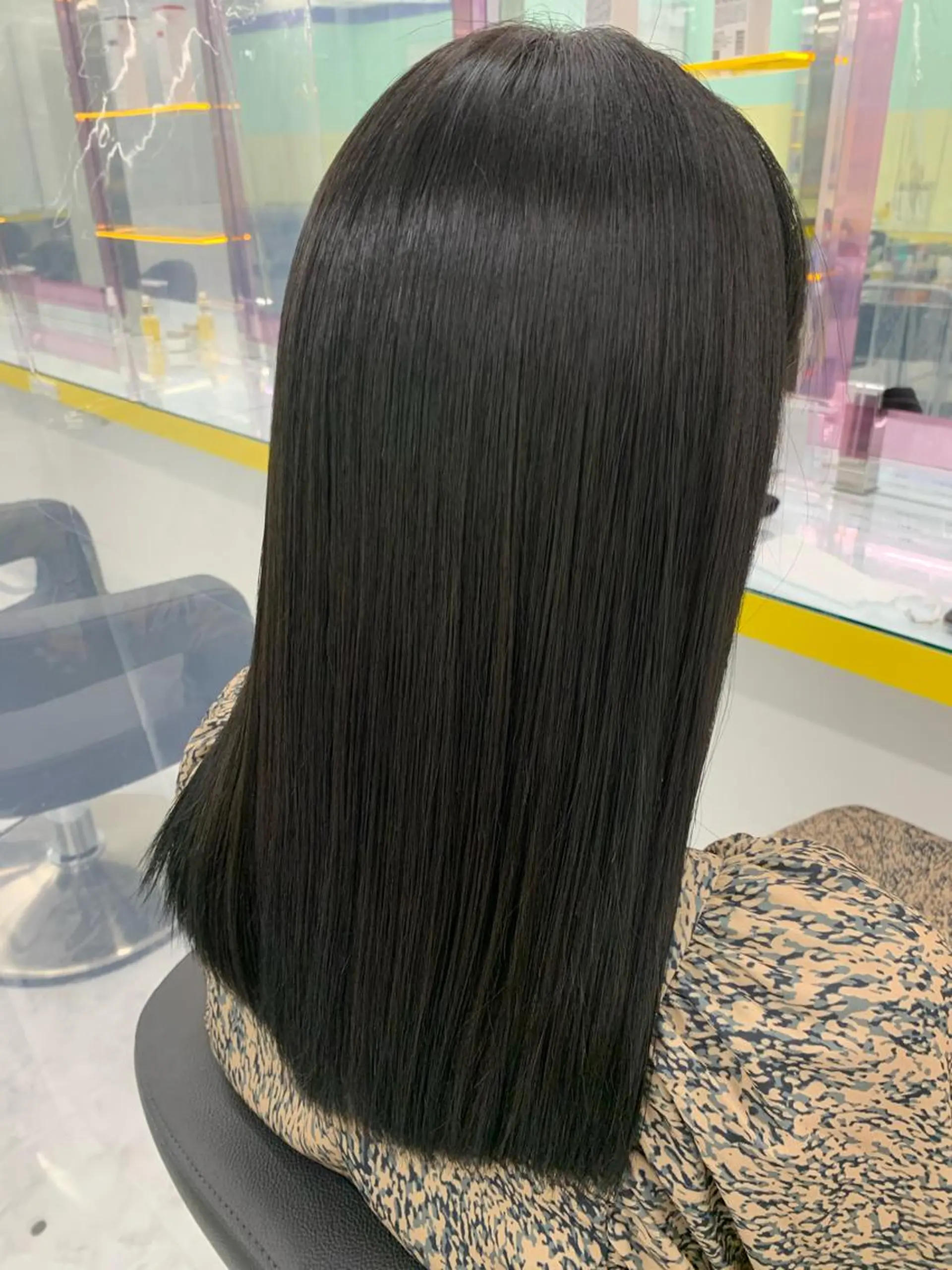 ロング ヘアカラー ヘッドスパ ヘアセット 🪞透明感カラー🫧 縮毛矯正🥇かずきのヘアスタイル