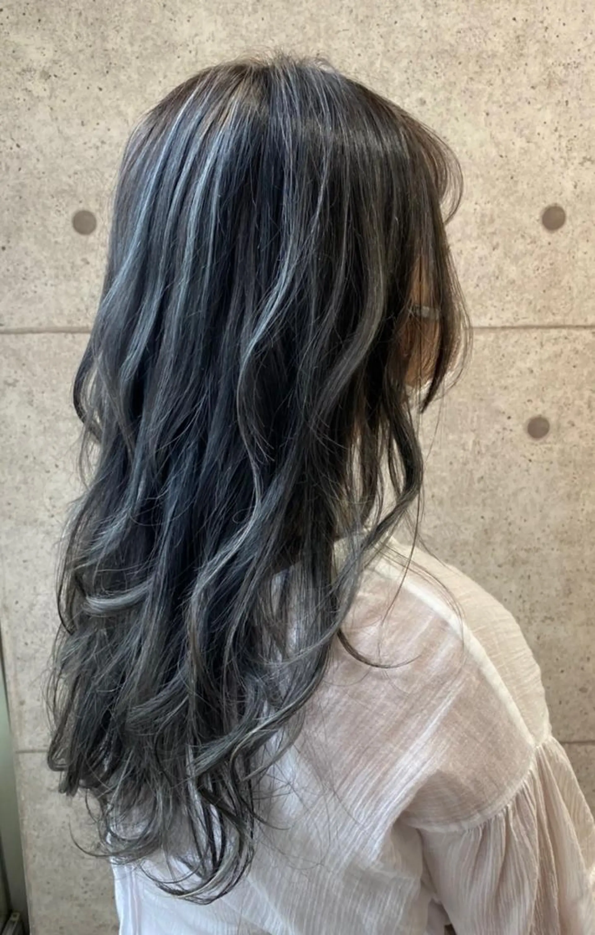 ロング カラー ハイライトカラー ハイライト ブリーチ／ヘアセット 🪞🌙minamiのヘアスタイル