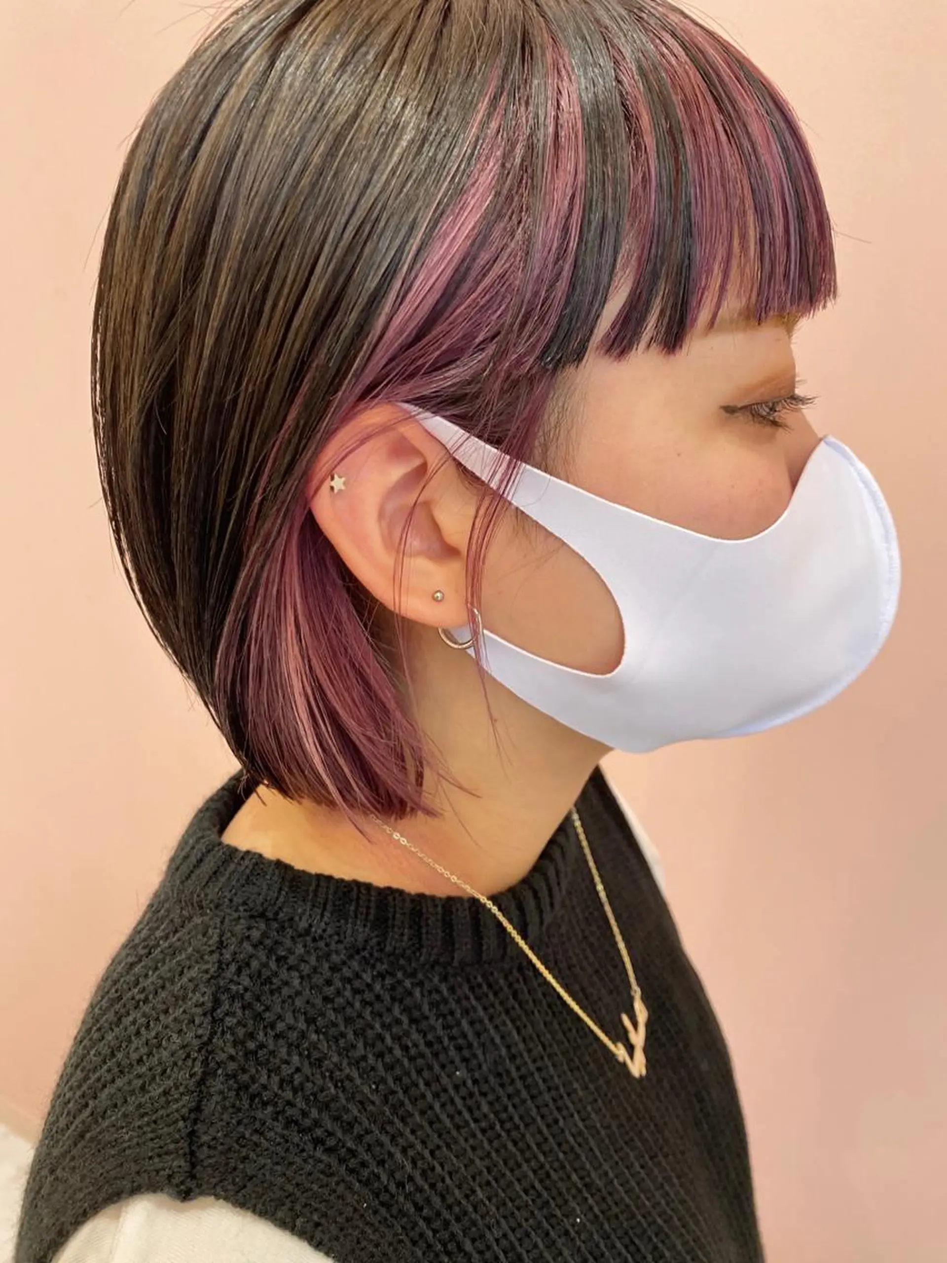 ショート パープルカラー 西本 夏美のヘアスタイル