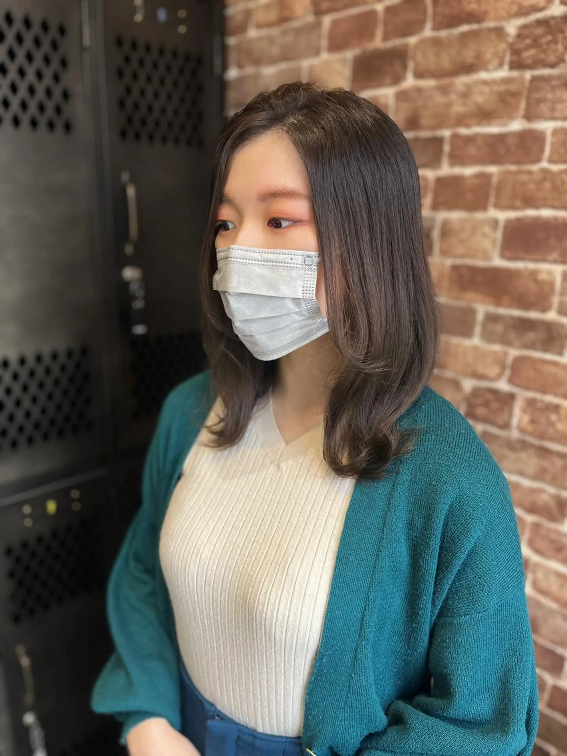 ミディアム カラー パーマ ヘアアレンジ メンズ キッズ ネイル マツエク・マツパ アイブロウ メンズブリーチ メンズハイライト メンズインナーカラー メンズ韓国風 ブリーチ カット 久木原 ゆりのヘアスタイル