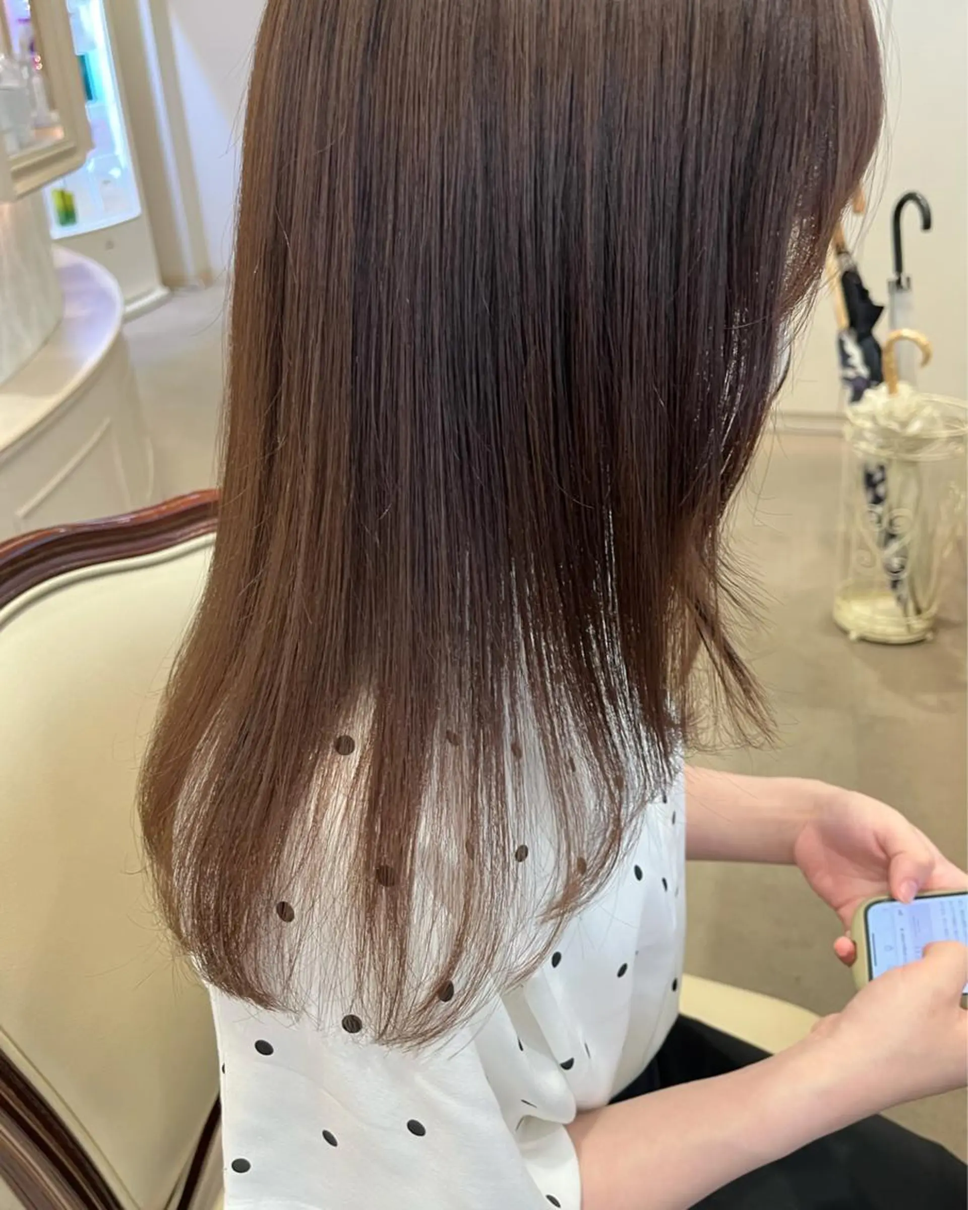 セミロング カラー ヘアアレンジ 顔まわりレイヤー レイヤーカット ヘアカラー トリートメント サソウ ユリエ🥥のヘアスタイル