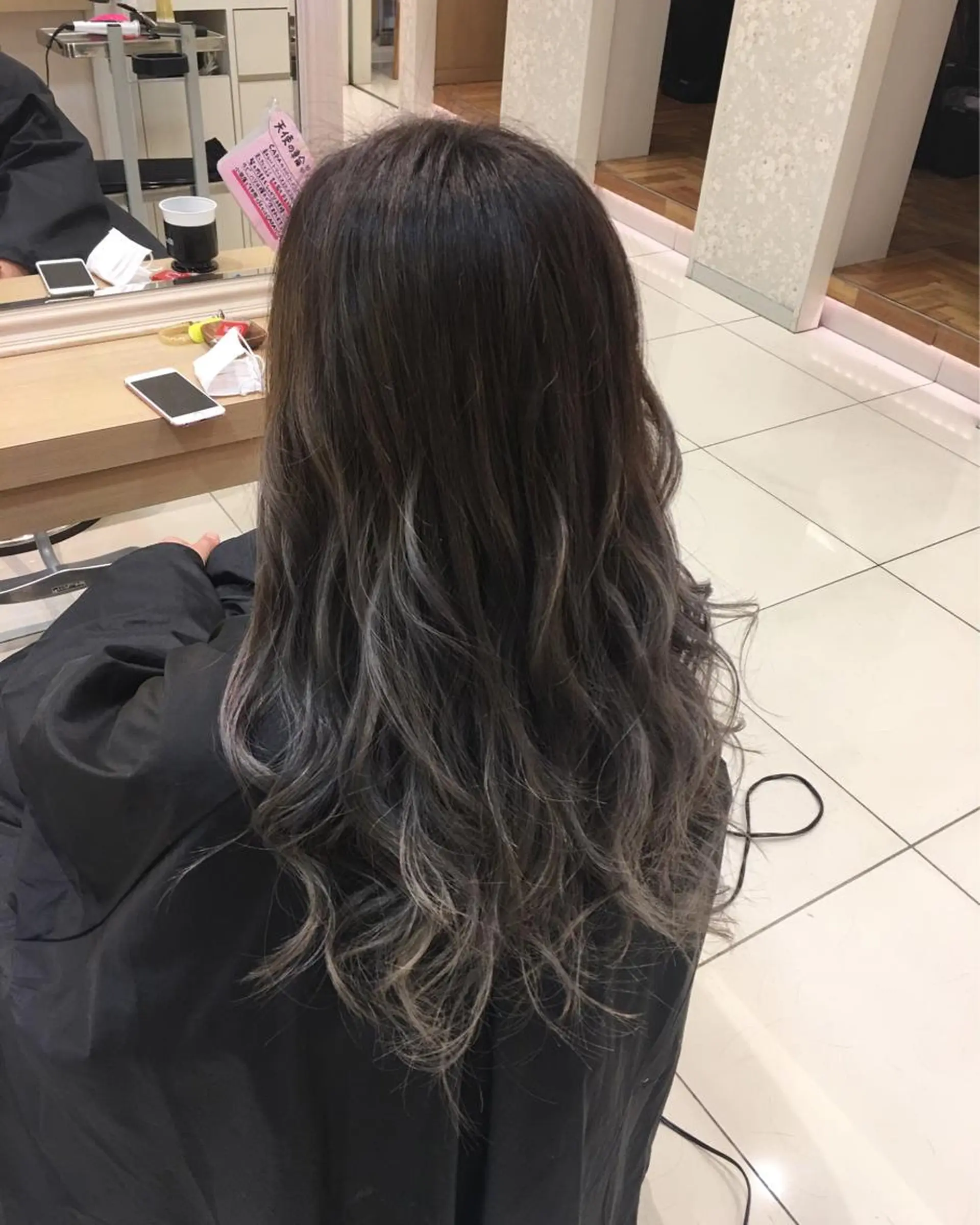 ロング カラー ハイライトカラー ハイライト 小田原NO1 美容師 飯田飛翔のヘアスタイル