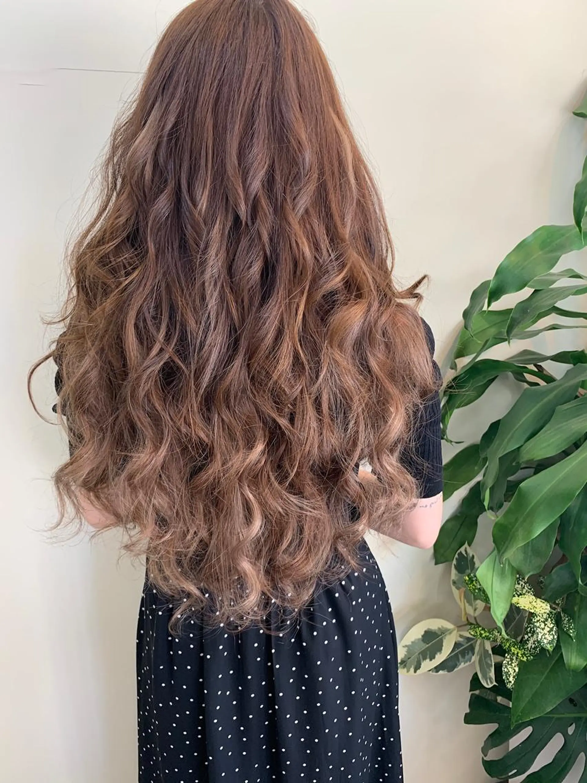 ロング カラー ヘアカラー エクステ WEST OLAND 安藤のヘアスタイル