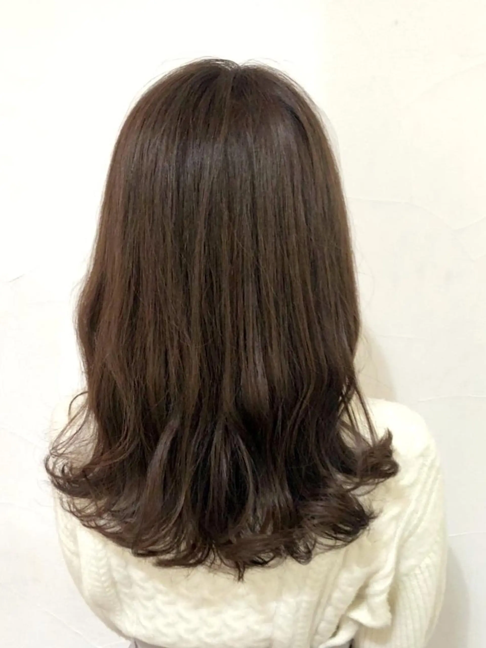 カラー ヘアカラー トリートメント 下池 紗加のヘアスタイル