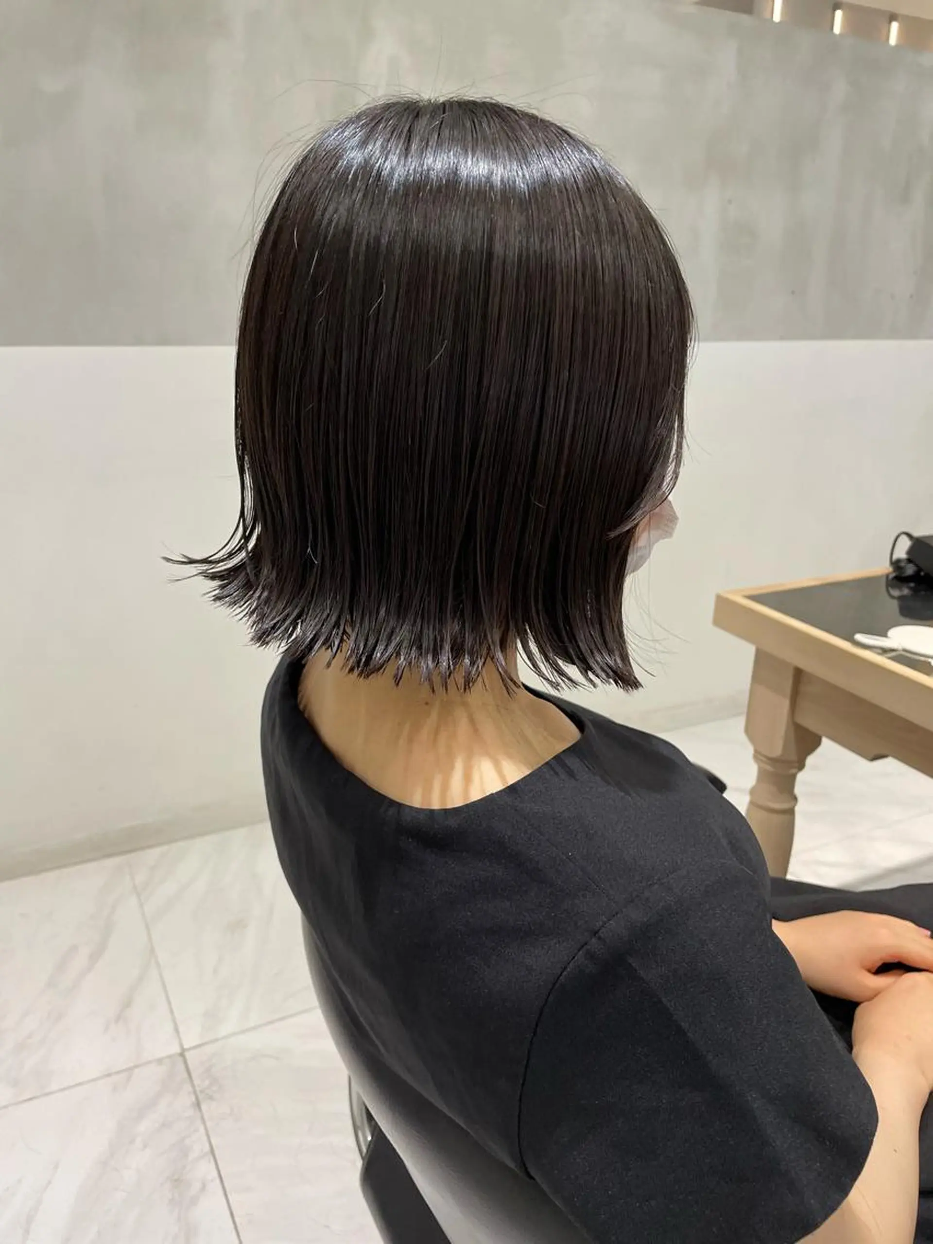 ショート オリーブ カラー✨有坂映哉のヘアスタイル