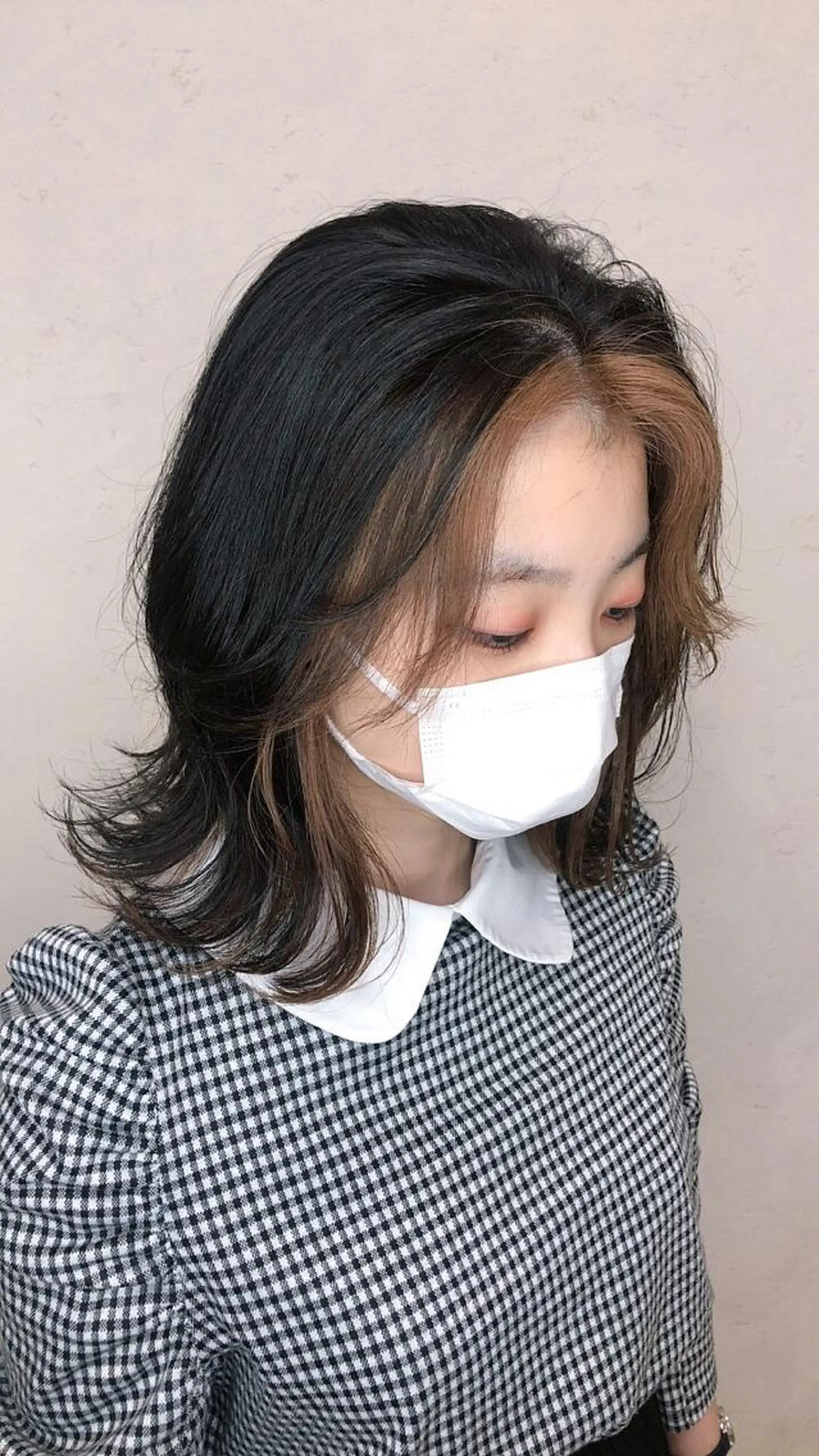 ミディアム 太白区/白髪ぼかし ハイライト/千葉達人のヘアスタイル