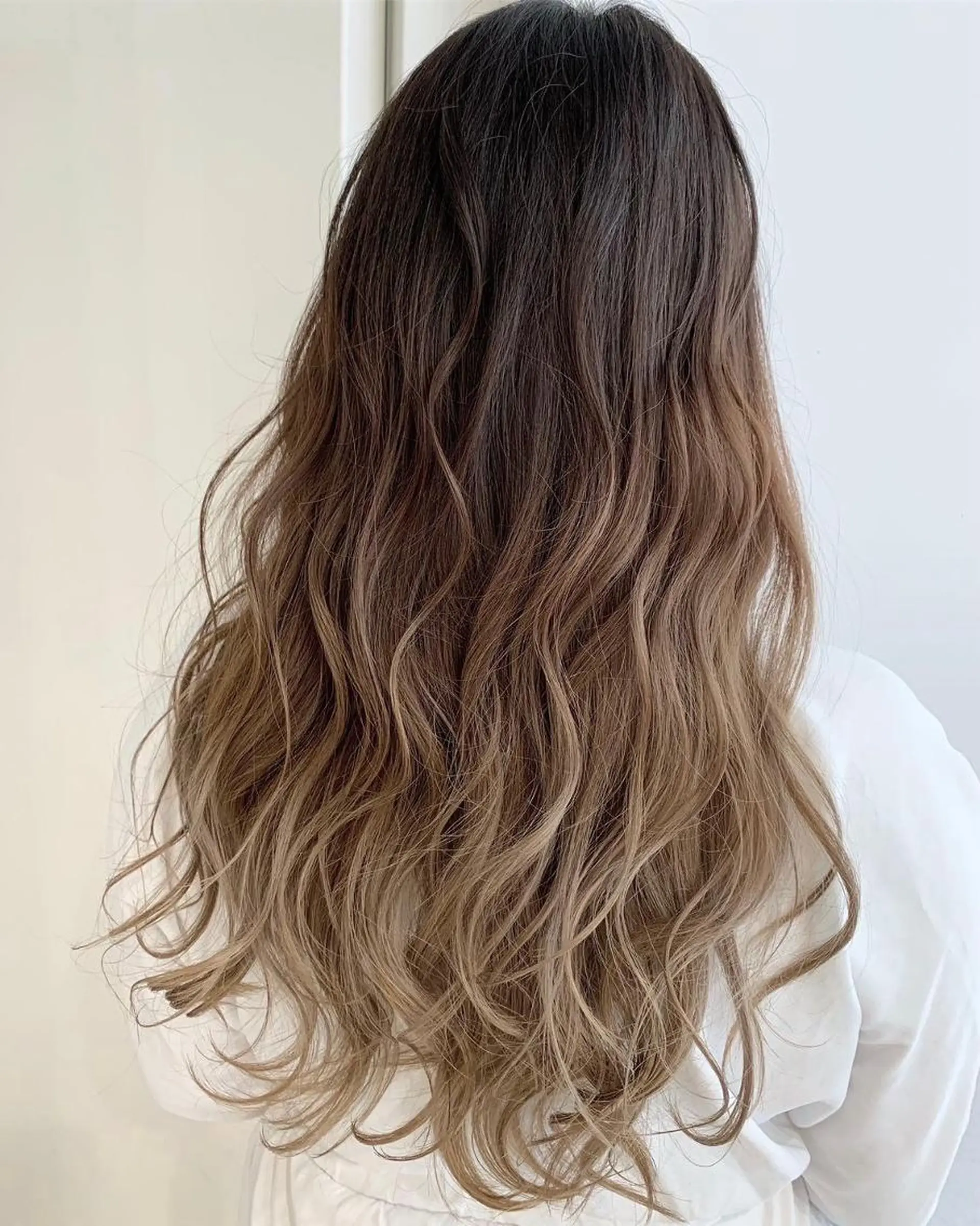 ロング カラー ヘアカラー トリートメント 【公式】amble luxe池袋東口🩷のヘアスタイル