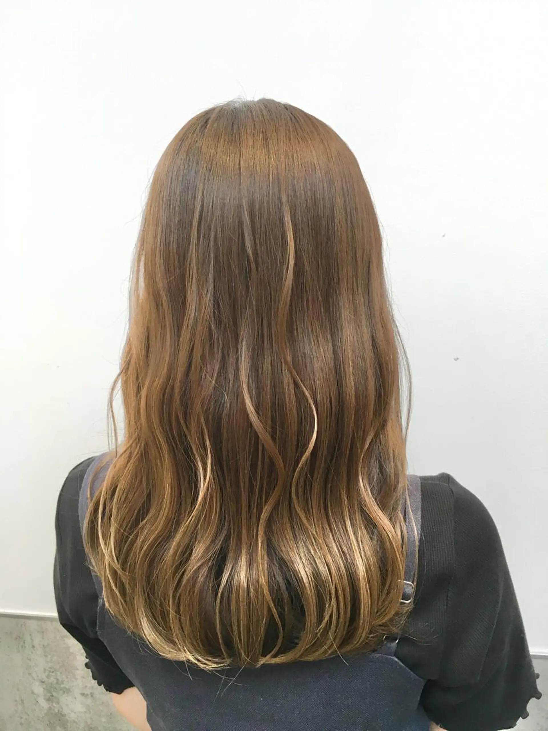 ロング カラー ベージュカラー ヘアカラー トリートメント ヘアセット go today shaire salon 本店所属・yoshi ☆のヘアスタイル