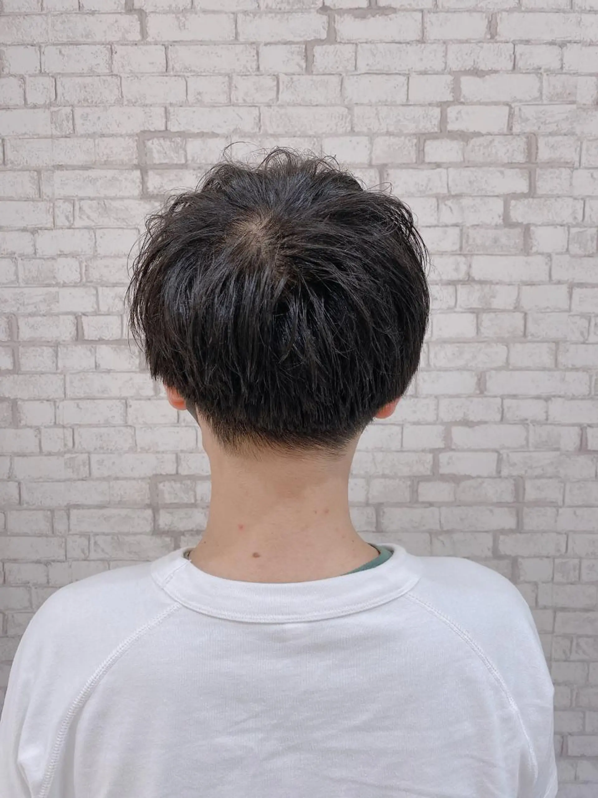 ショート ヘアアレンジ メンズ カット ブリーチなし艶カラー 東家のヘアスタイル