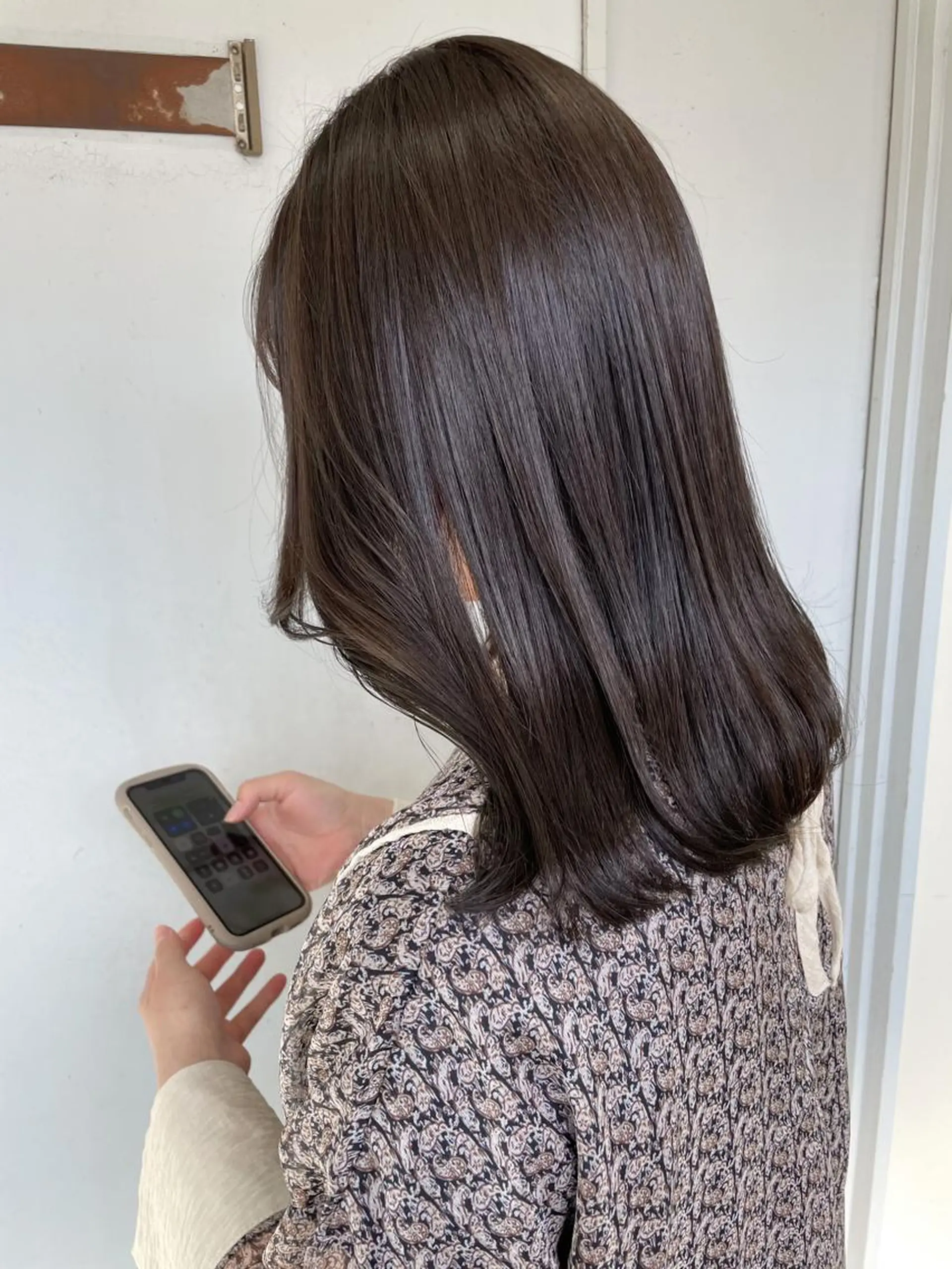 ミディアム カット 縮毛矯正 トリートメント ｅｒｉ 🧴🫧のヘアスタイル