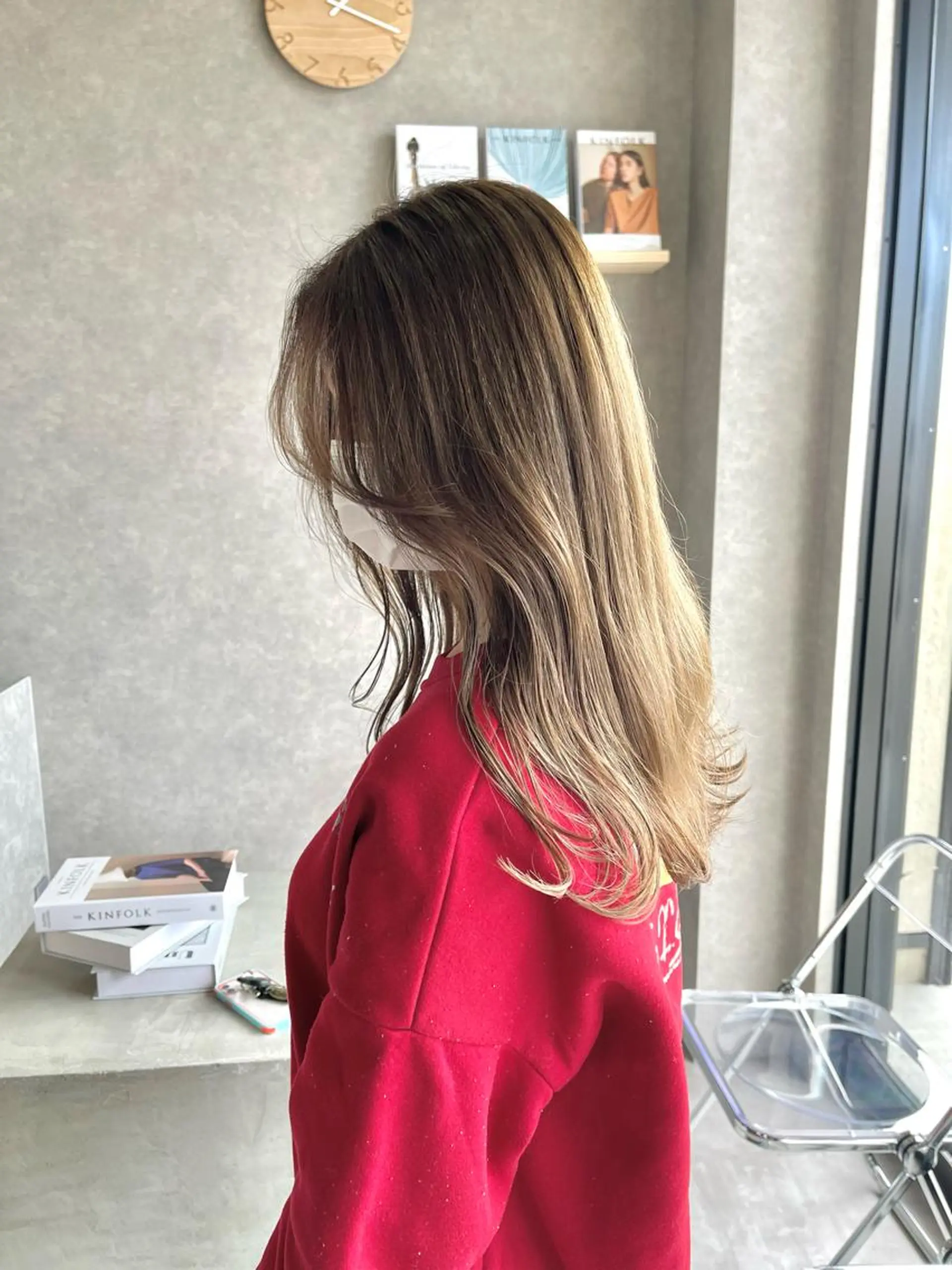 セミロング カラー 一ノ瀬 暁のヘアスタイル