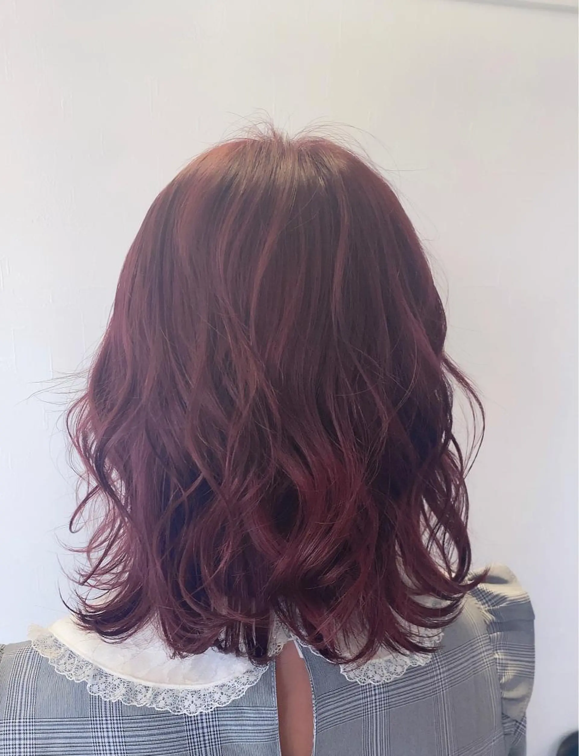 ミディアム カラー バイオレットカラー UNDER vr 【アンダーバー】のヘアスタイル