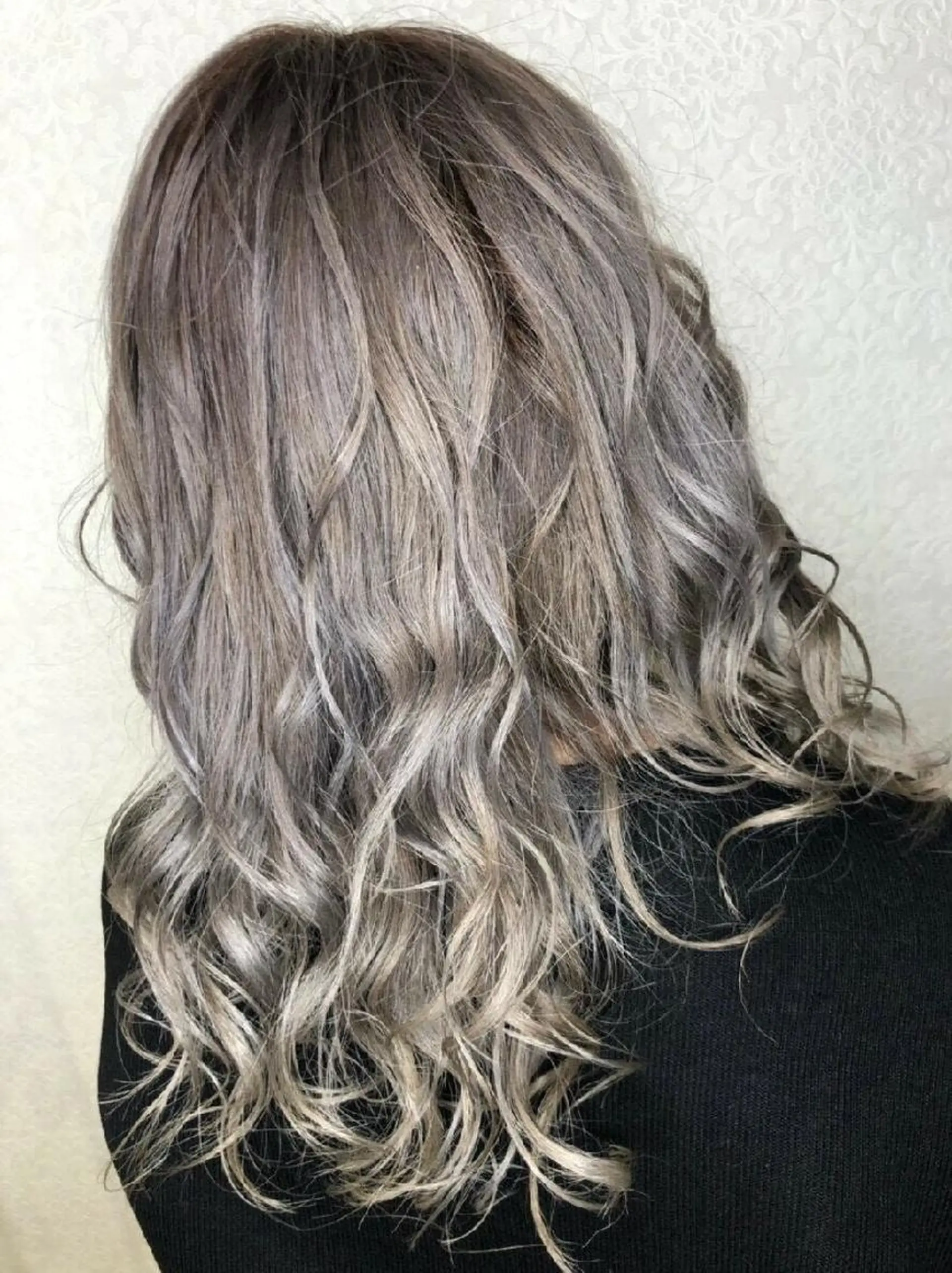 ロング 外国人風カラー ハイライト 髪質改善/縮毛矯正 今井ノブヤスのヘアスタイル