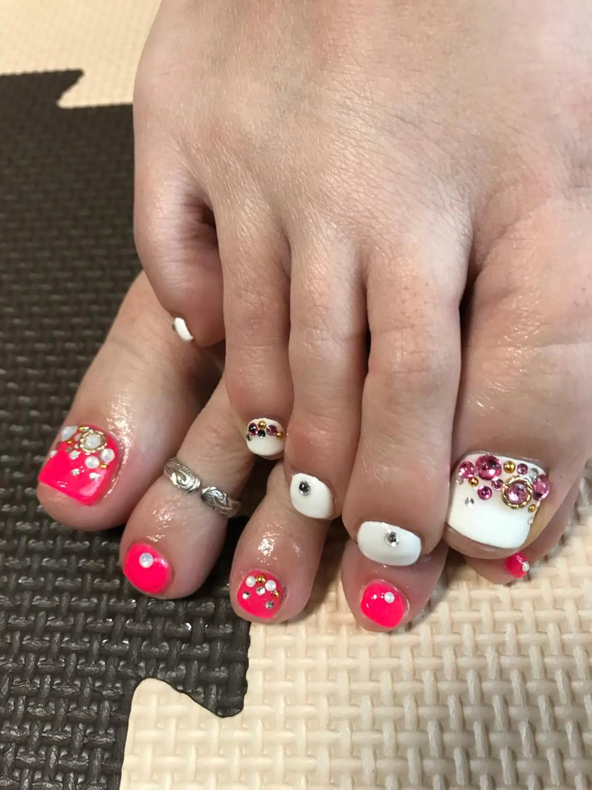 ネイル 吉岡 裕子のネイルデザイン