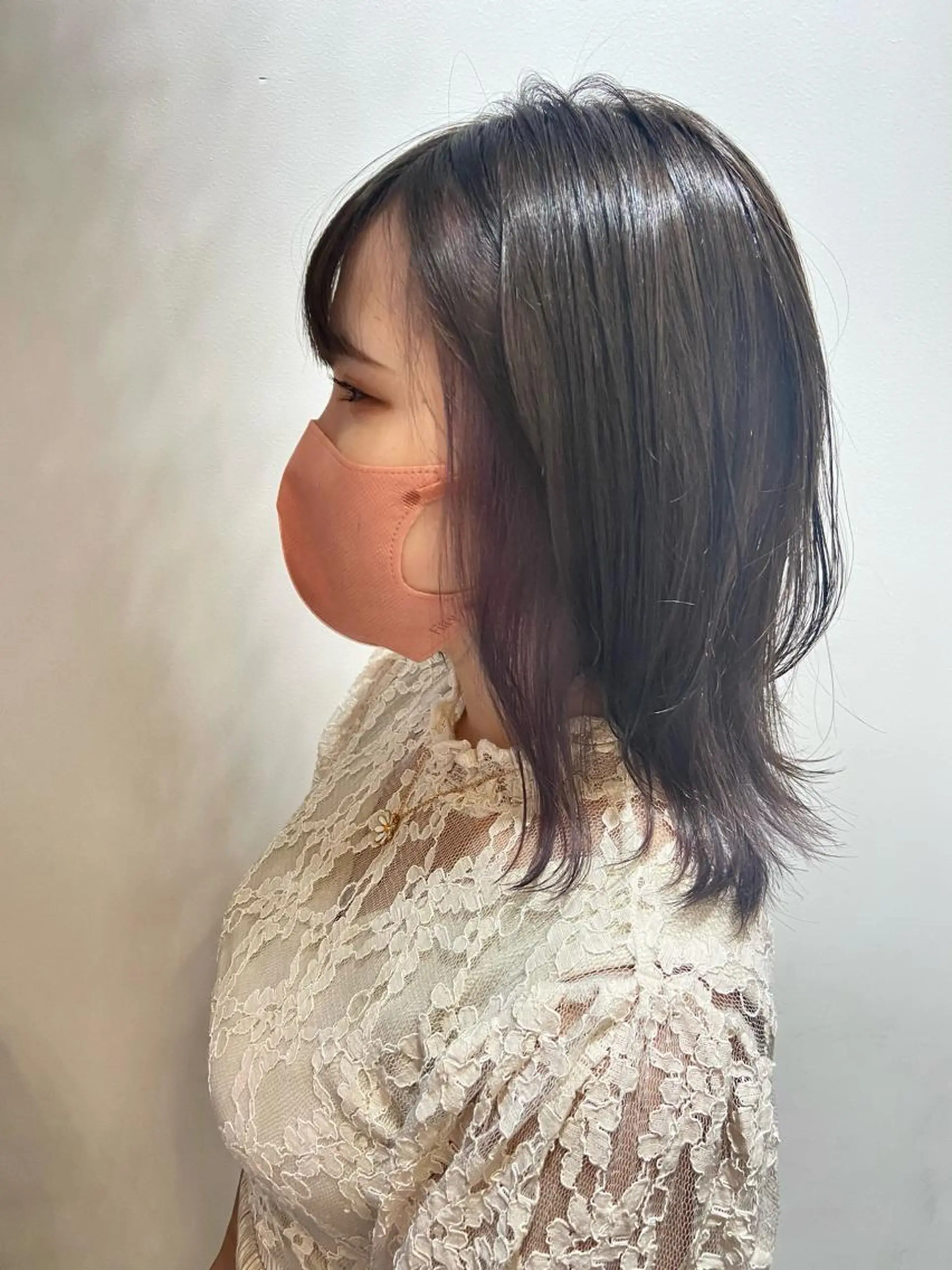 ミディアム カラー ヘアカラー 🐺ウルフ/レイヤー 似合わせ‎🤍沙羅のヘアスタイル