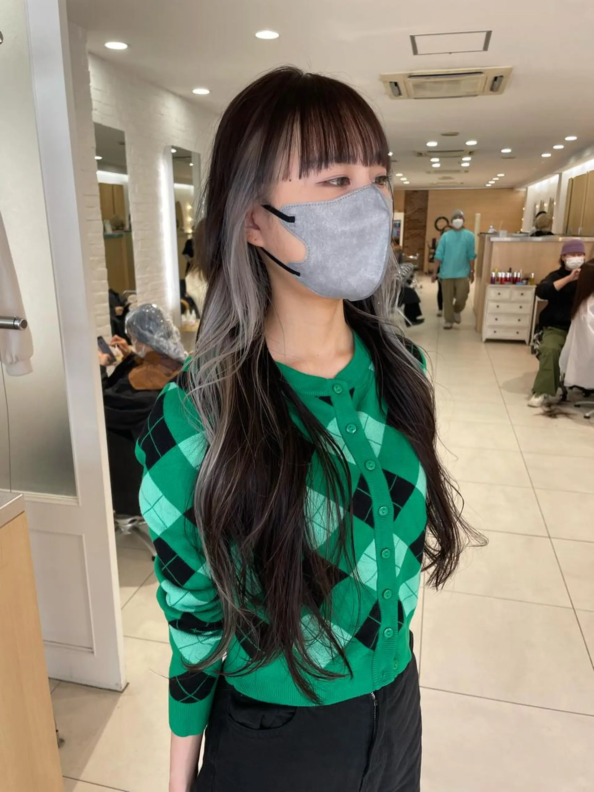 ロング 🧸SAKI🎀 韓国レイヤーのヘアスタイル