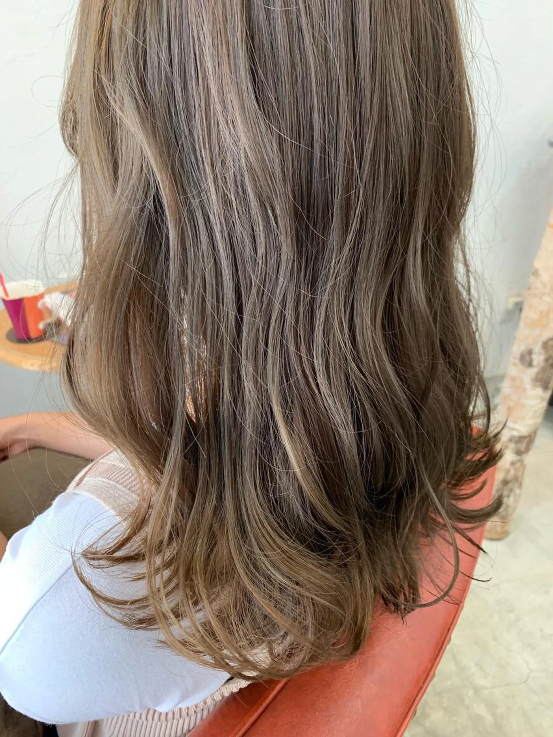 ロング カラー fio マナミのヘアスタイル