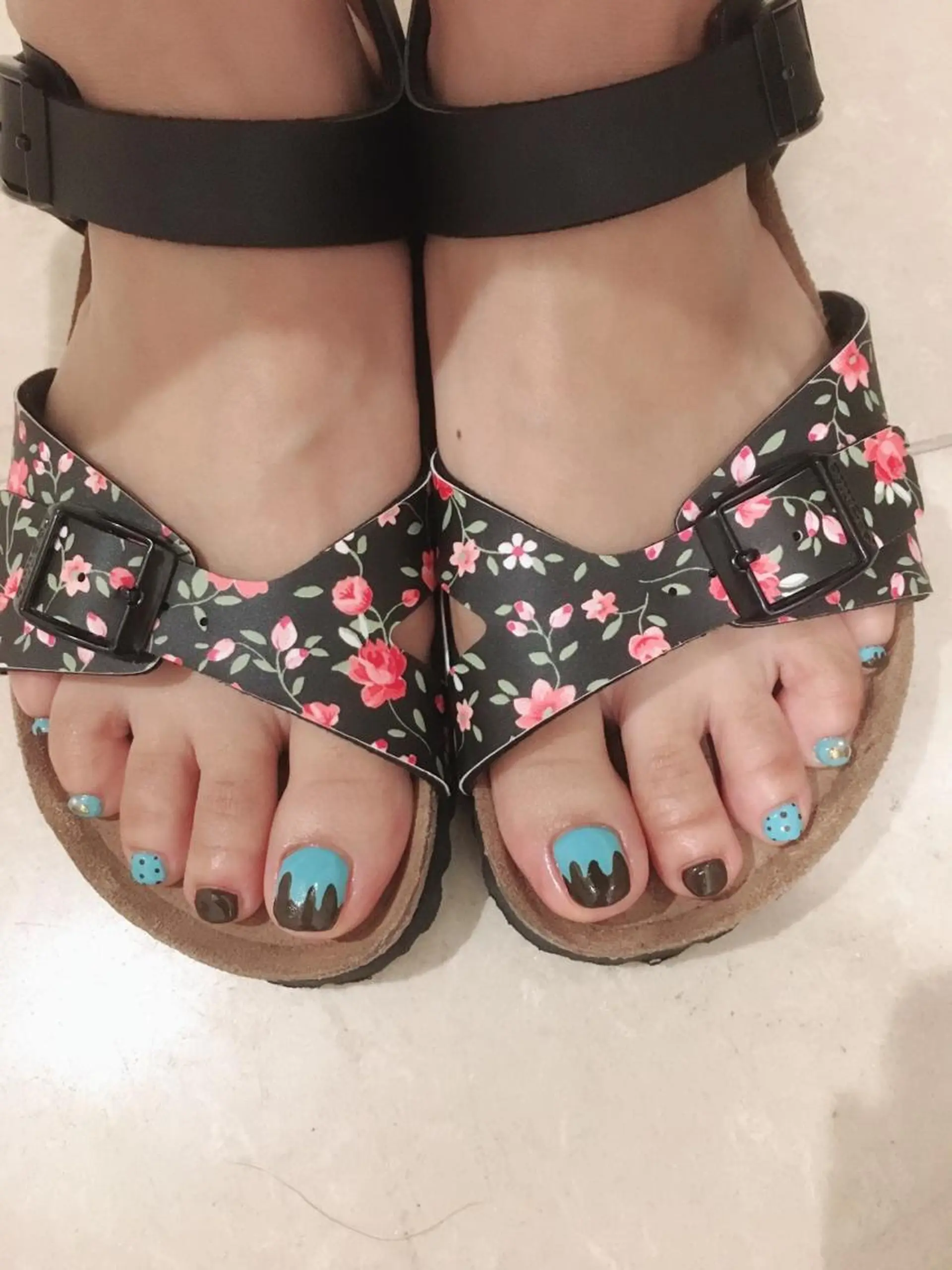 ネイル フットネイル nail salon N×Nのネイルデザイン