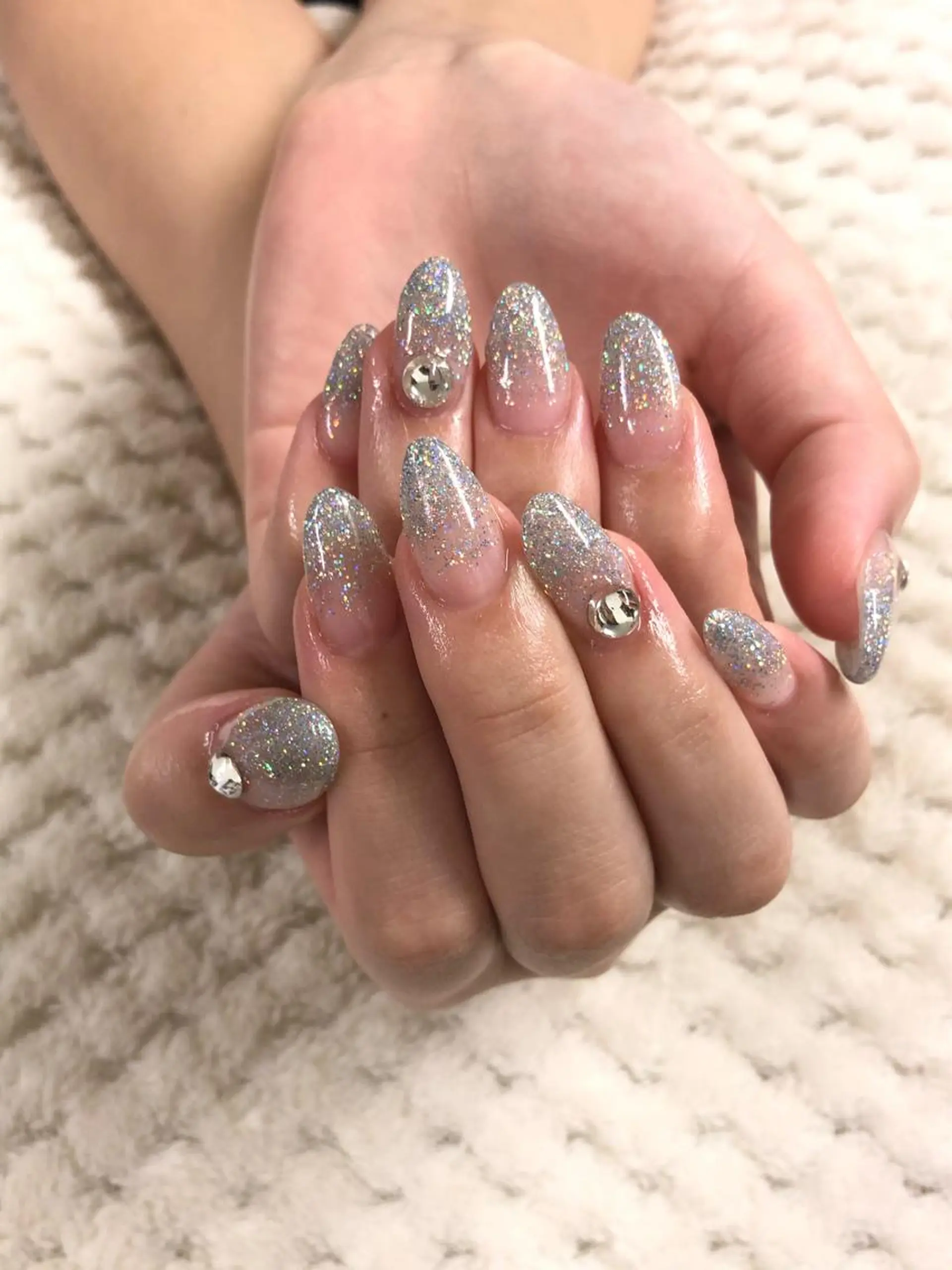 ネイル ストーンネイル ono megumiのネイルデザイン