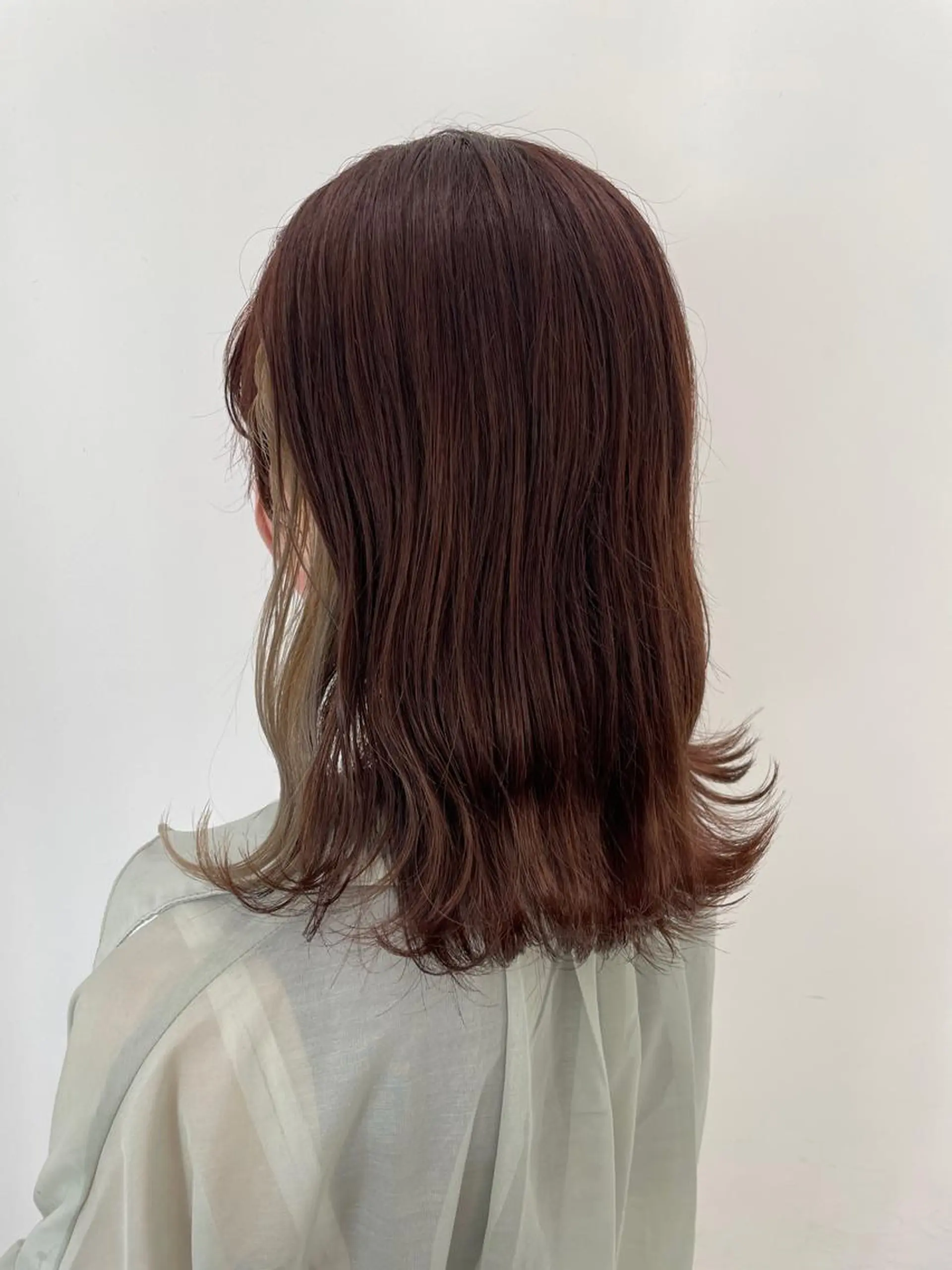 カラー ベージュカラー グレージュ ピンクカラー 河野いずみ レイヤー/ボブ 🤍のヘアスタイル