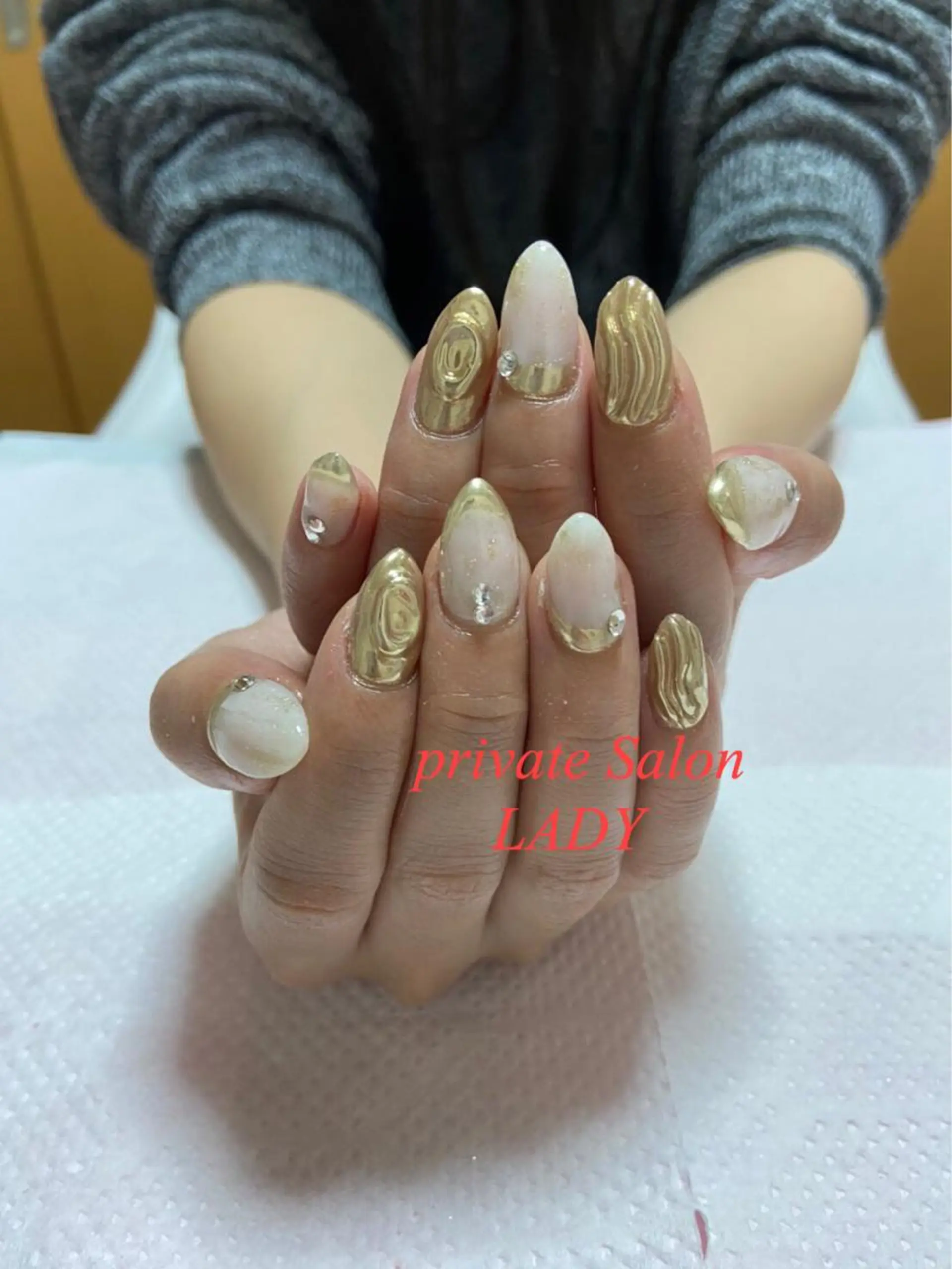 ネイル ハンドネイル 桜田 麻菜のネイルデザイン