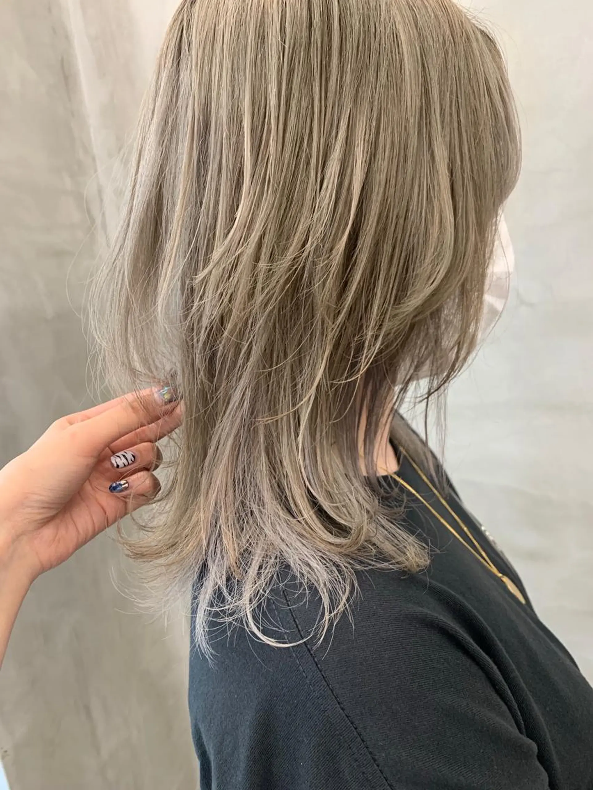 ミディアム カラー ブロンド 🐝 hachi🐝のヘアスタイル