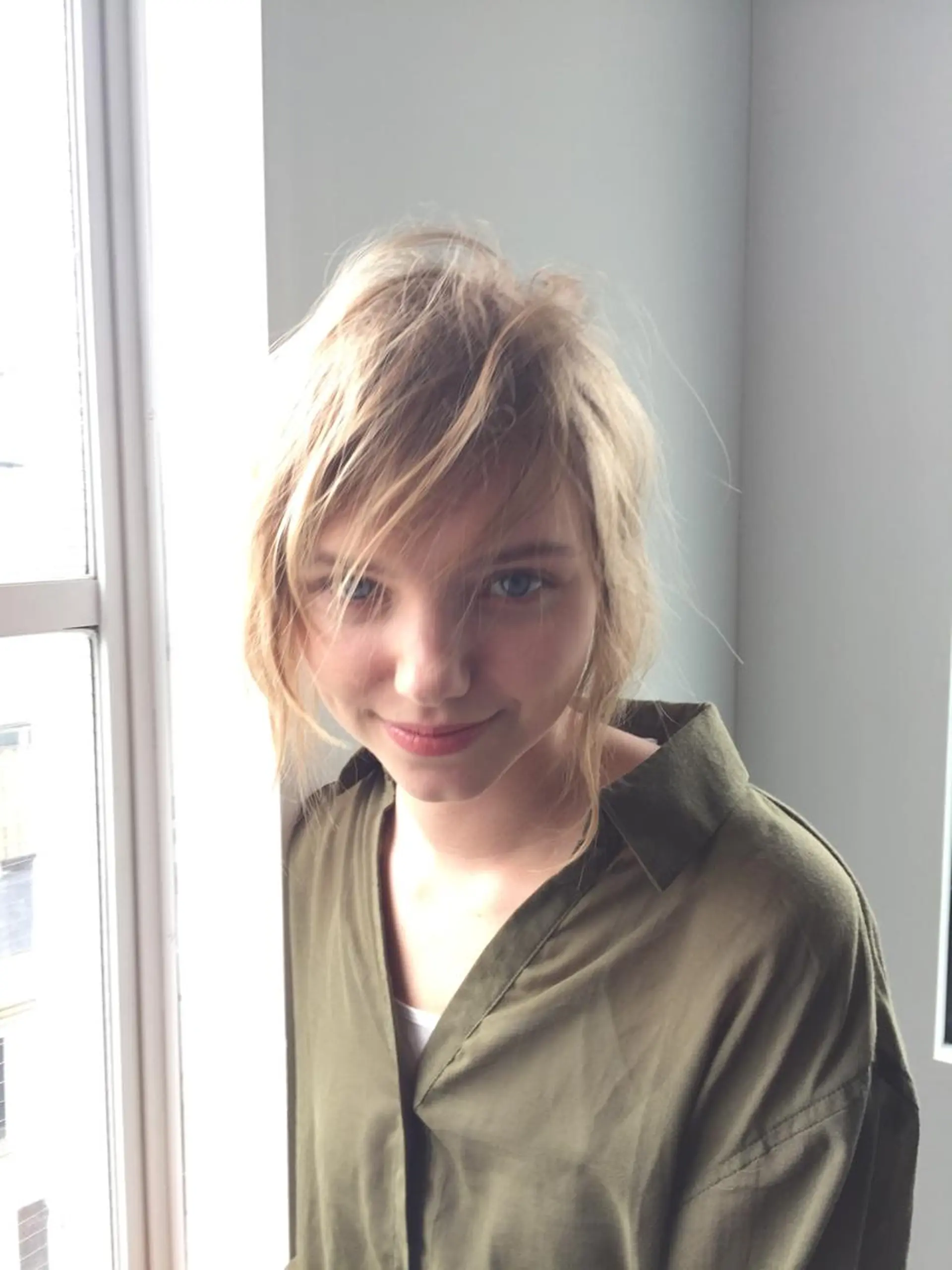 ショート ミディアム カラー 清田 仁のヘアスタイル