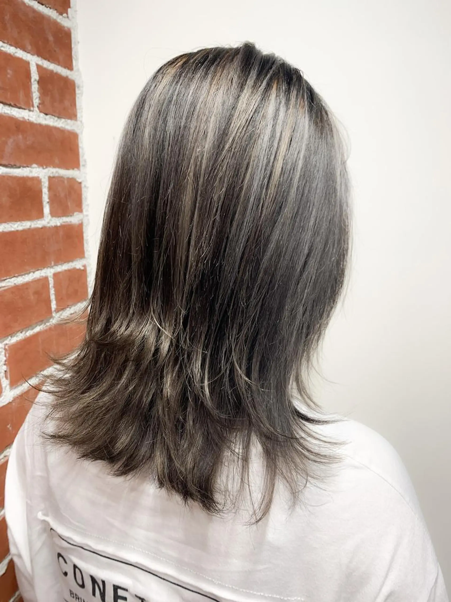 ミディアム カラー ヘアカラー トリートメント 岡崎勇人/レイヤー/ 韓国/ケラチンTRのヘアスタイル