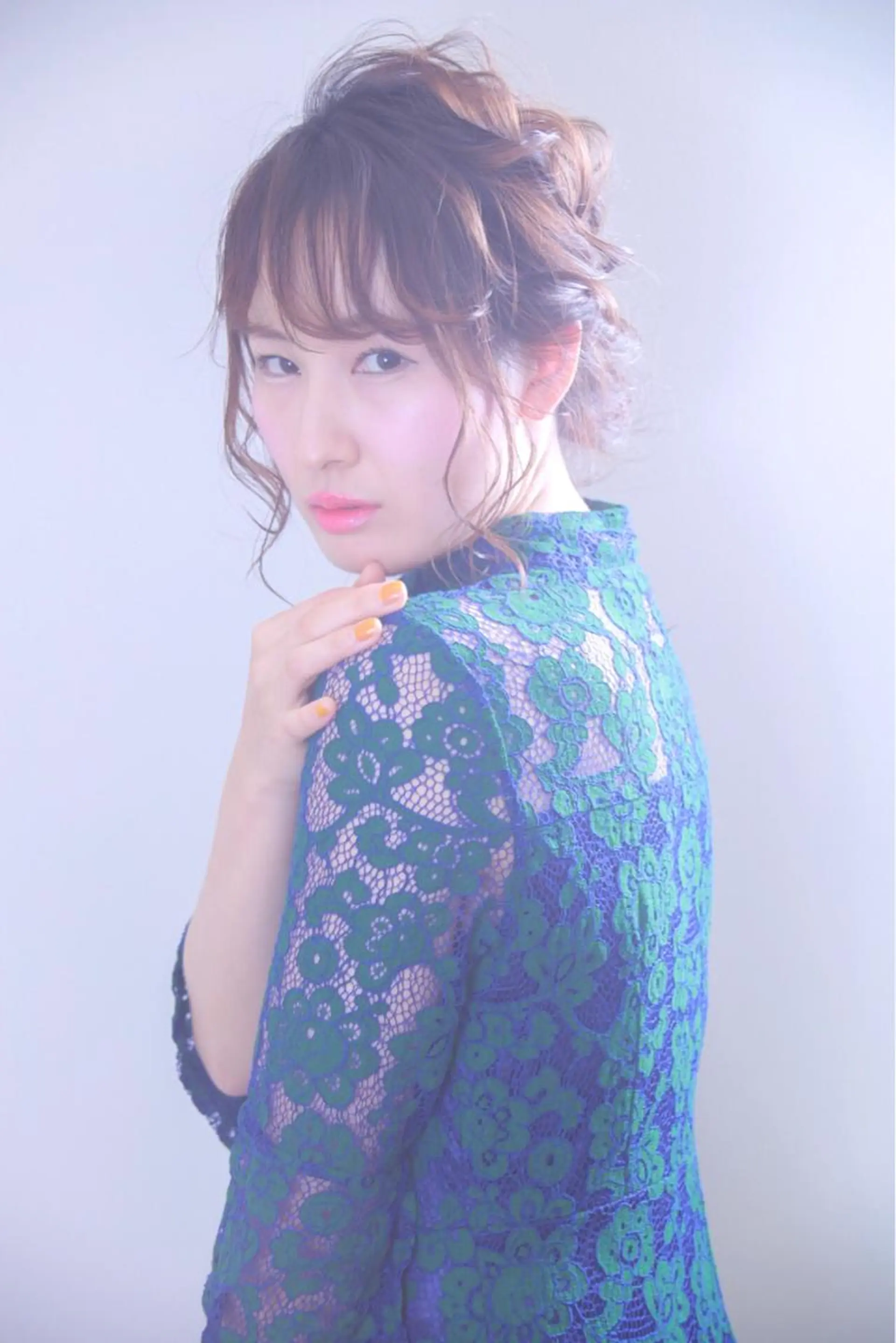 セミロング ヘアアレンジ 伊藤 裕貴のヘアスタイル