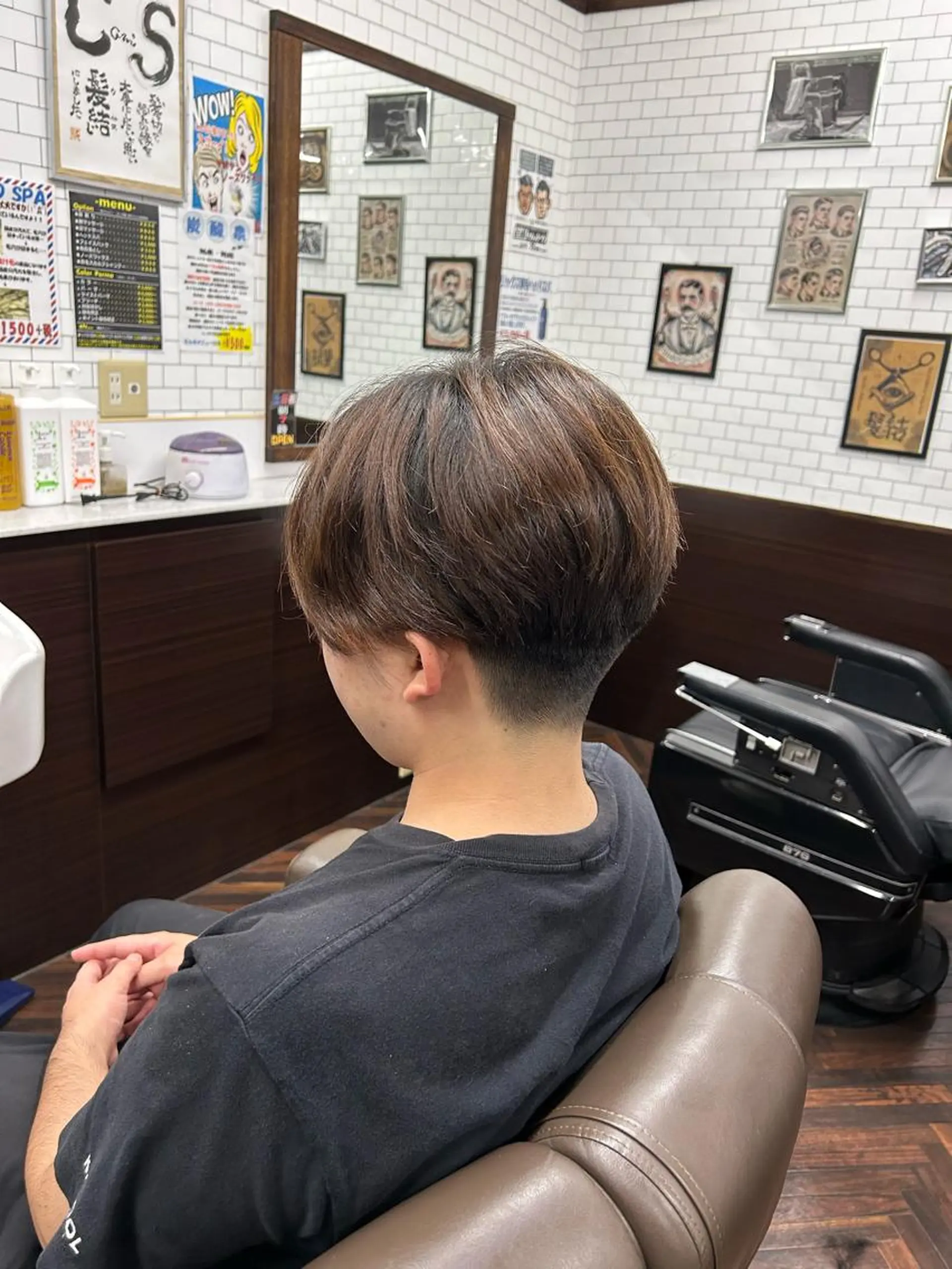 ショート メンズ センターパート 刈り上げ モデル募集中‼️ 安座間💈のヘアスタイル