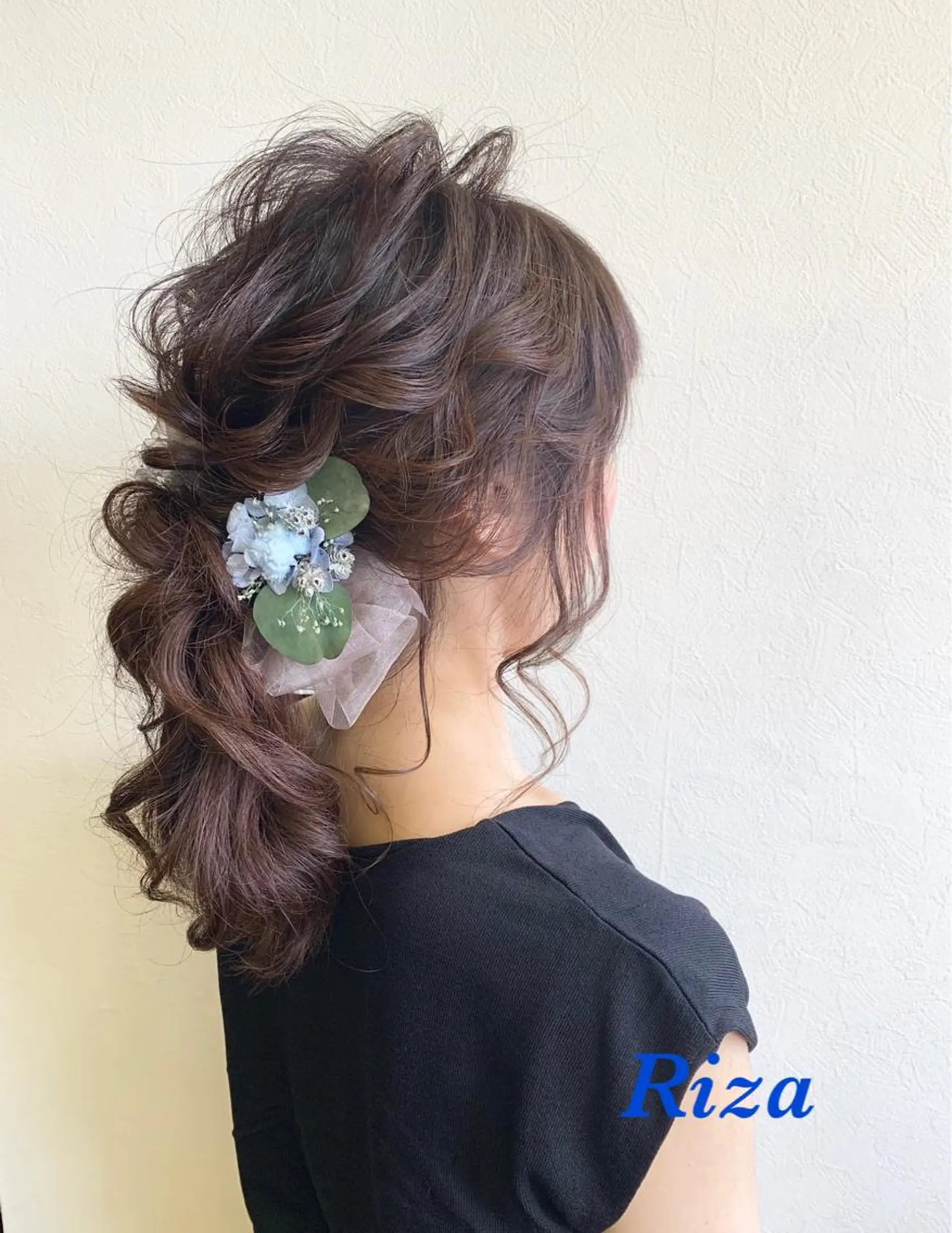 ヘアアレンジ HAIR MAKE Riza所属・谷口 弥生のヘアスタイル