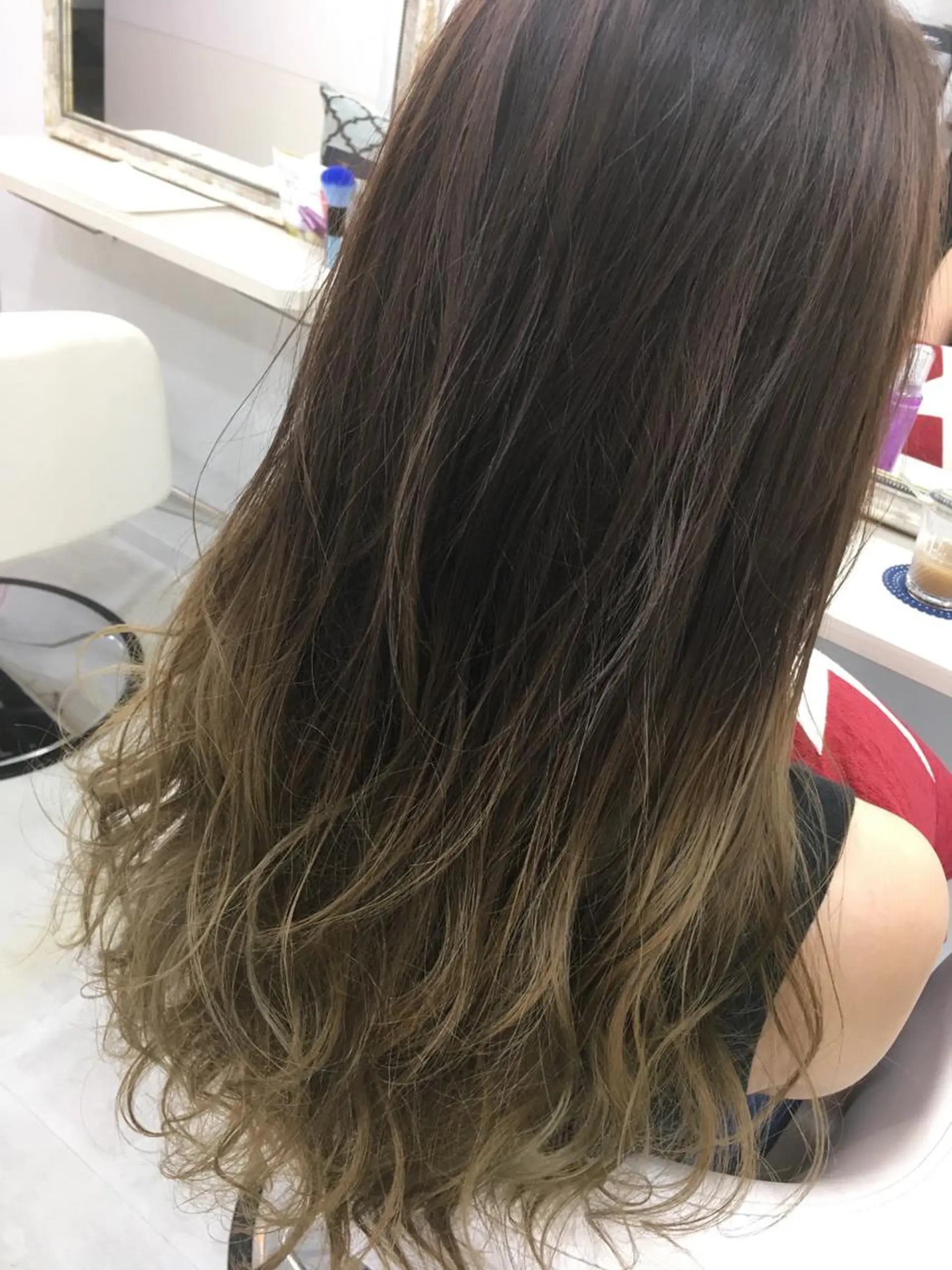 セミロング カラー 髪質改善 中川　翔のヘアスタイル