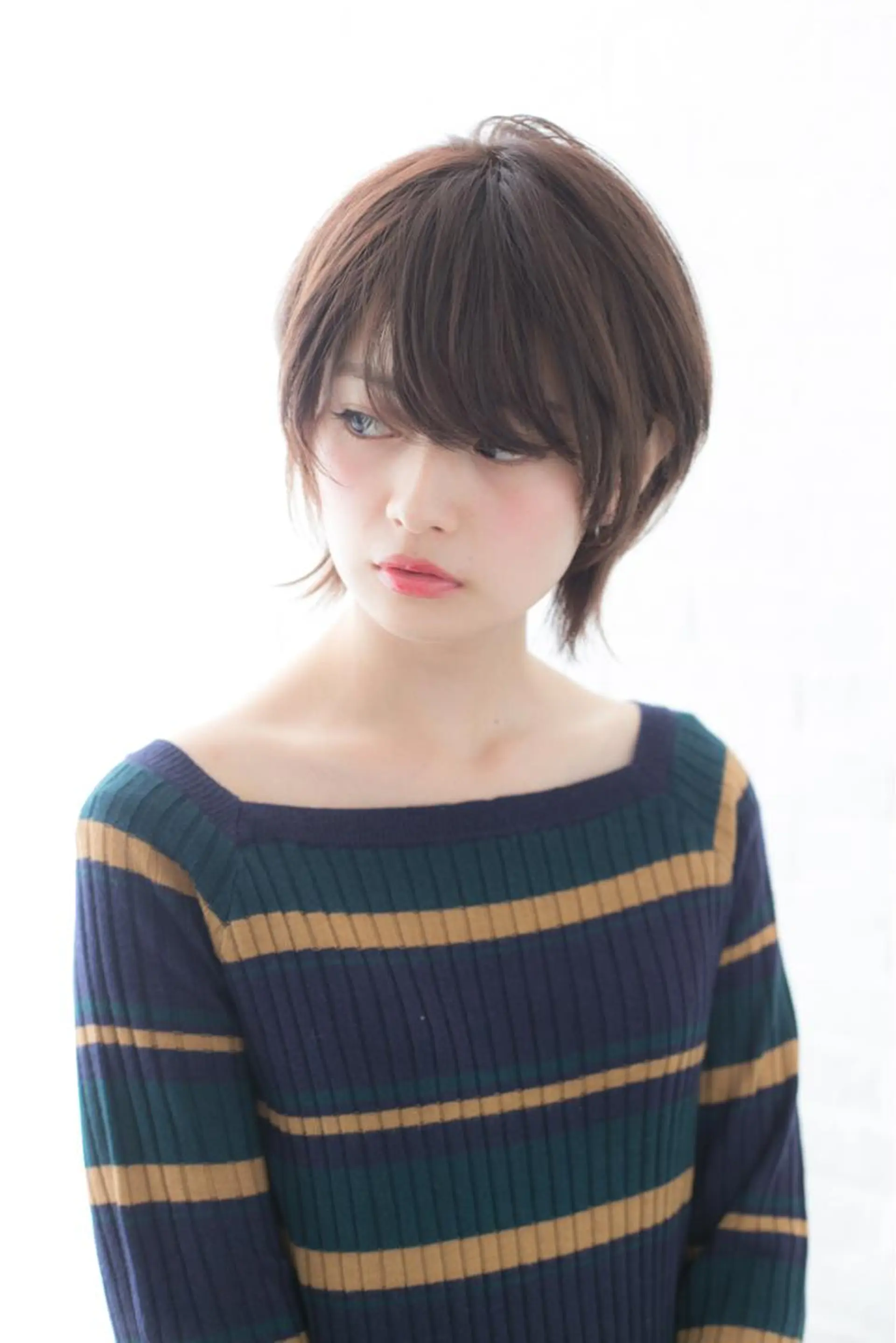 ショート 似合わせカット ショートヘア 小顔カット カット 井上 美奈子のヘアスタイル