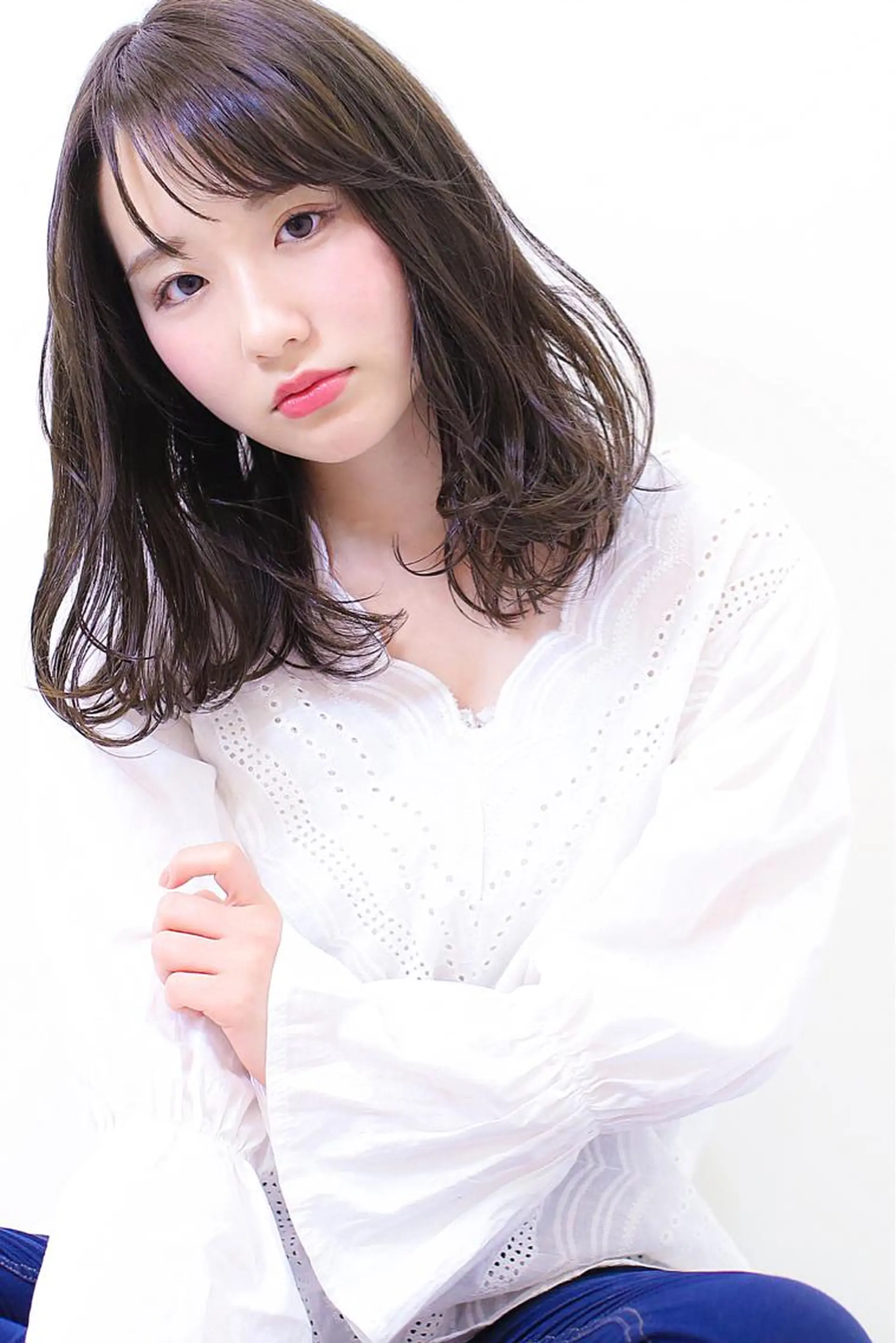セミロング YOKOI SHINJIのヘアスタイル