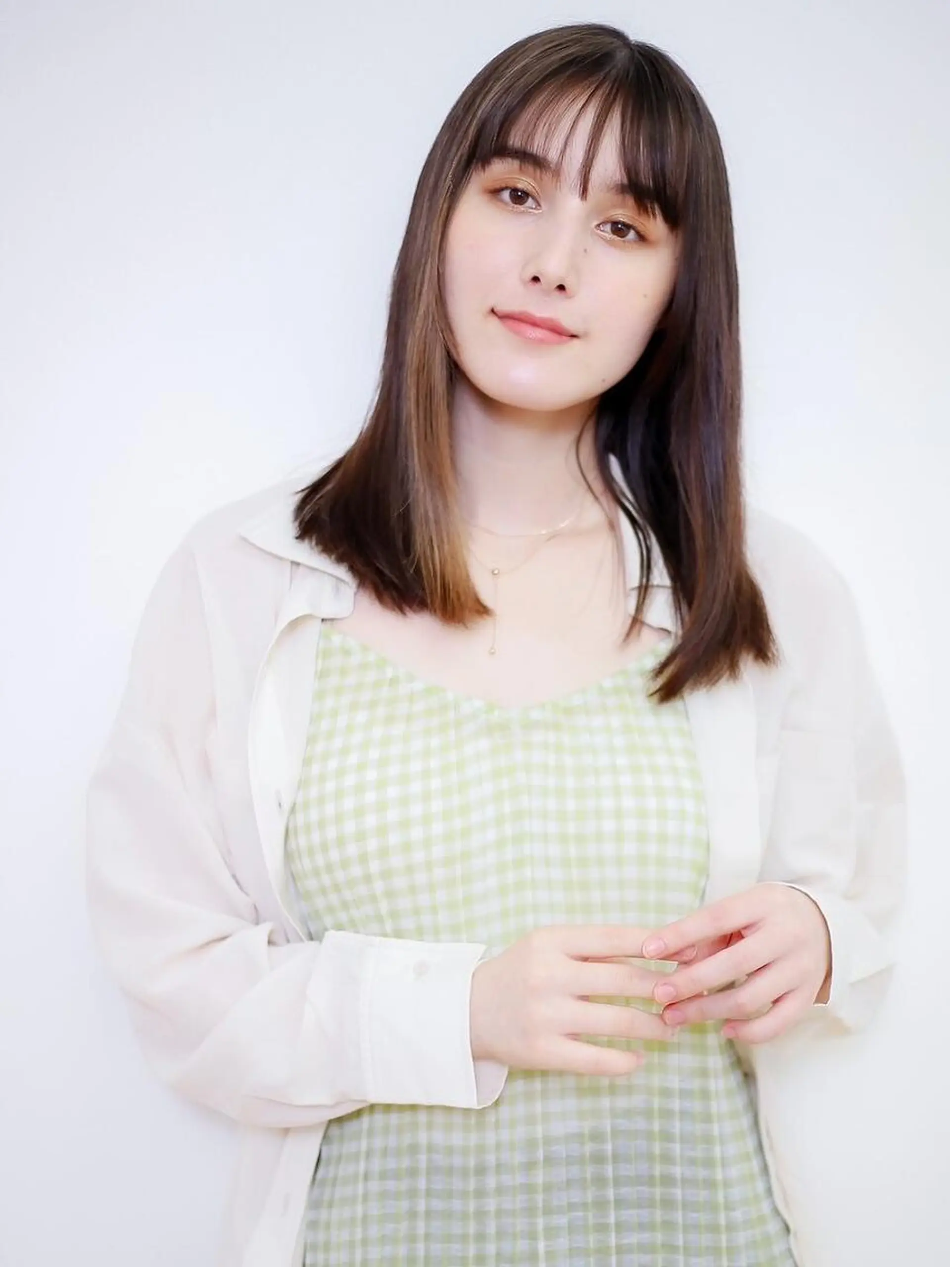 ロング カラー ブリーチ イヤリングカラー ハイライトカラー イルミナカラー インナーカラー BASSA 下井草店のヘアスタイル