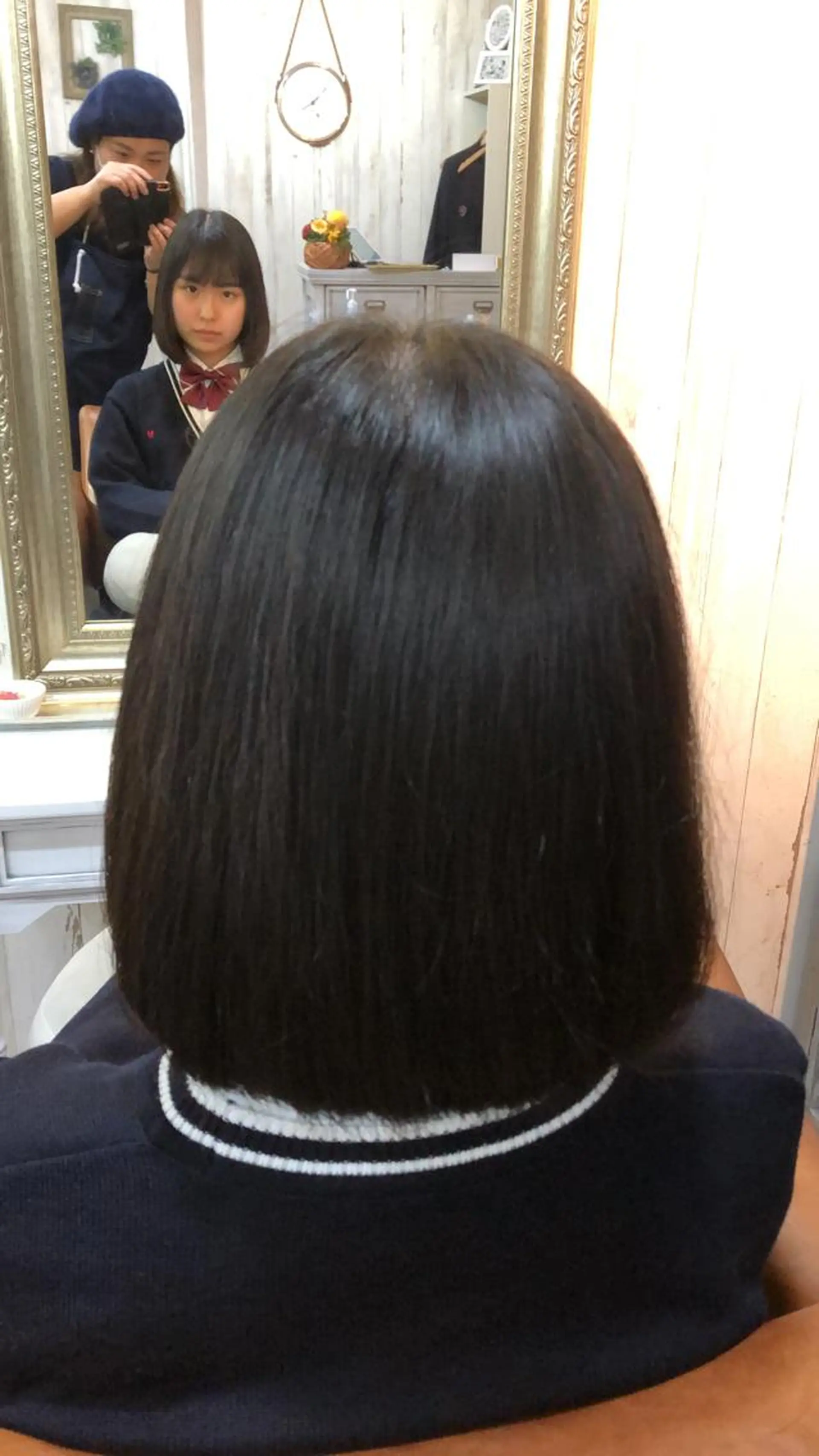 ミディアム 🐆アンドウ チカコ🦓のヘアスタイル