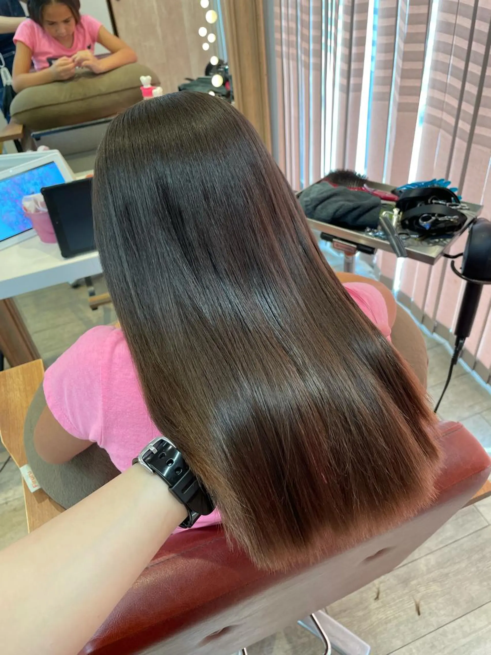 ロング 縮毛矯正 LOG/所属・なりたいを叶えます！ 出口 紗依のヘアスタイル