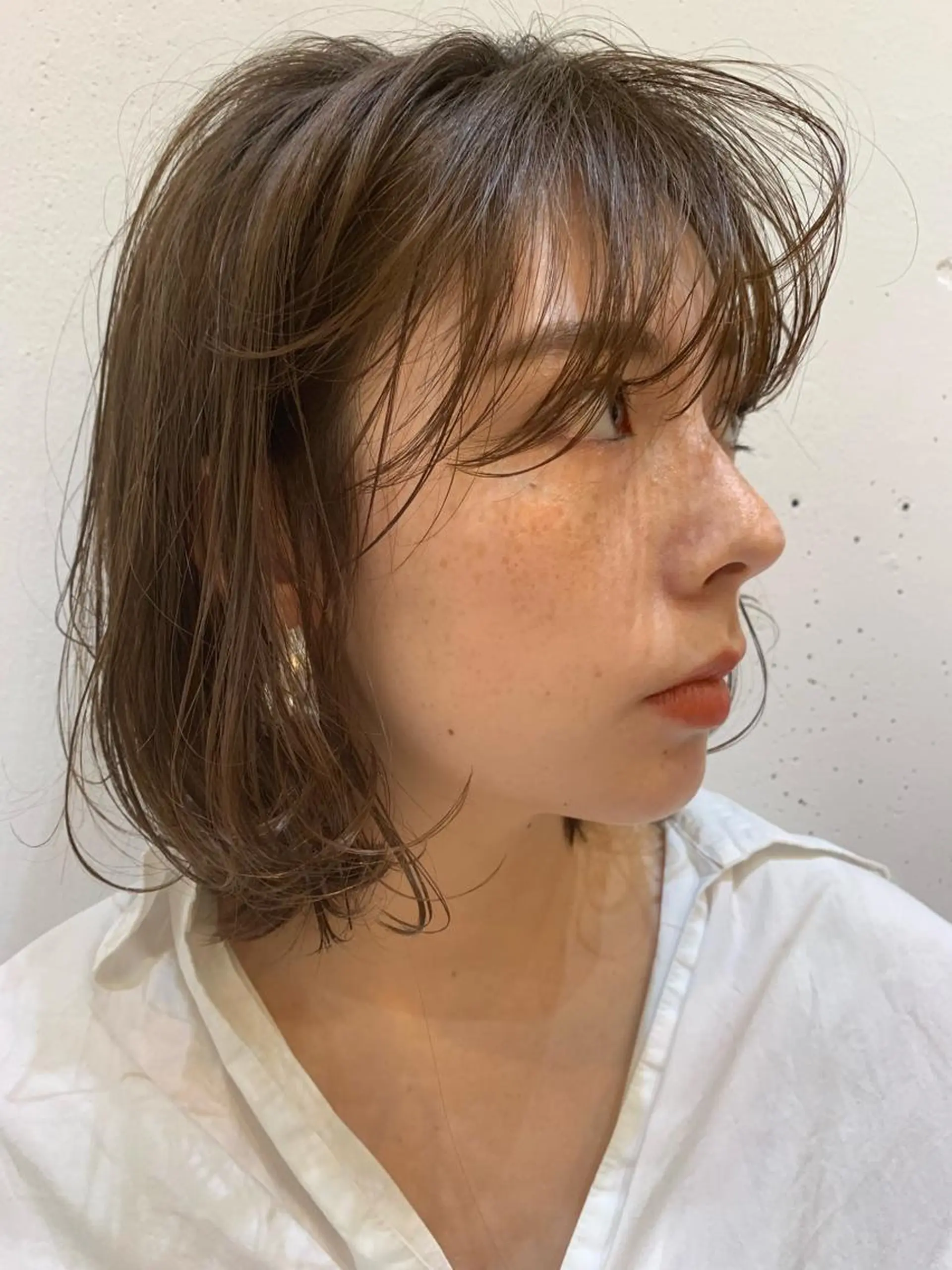 ミディアム カット 縮毛矯正 トリートメント 緑川 瑞穂のヘアスタイル